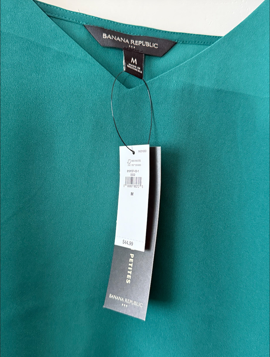 Banana Republic Factory Green Cami Tank Top NWT Size M Double Layer Petite