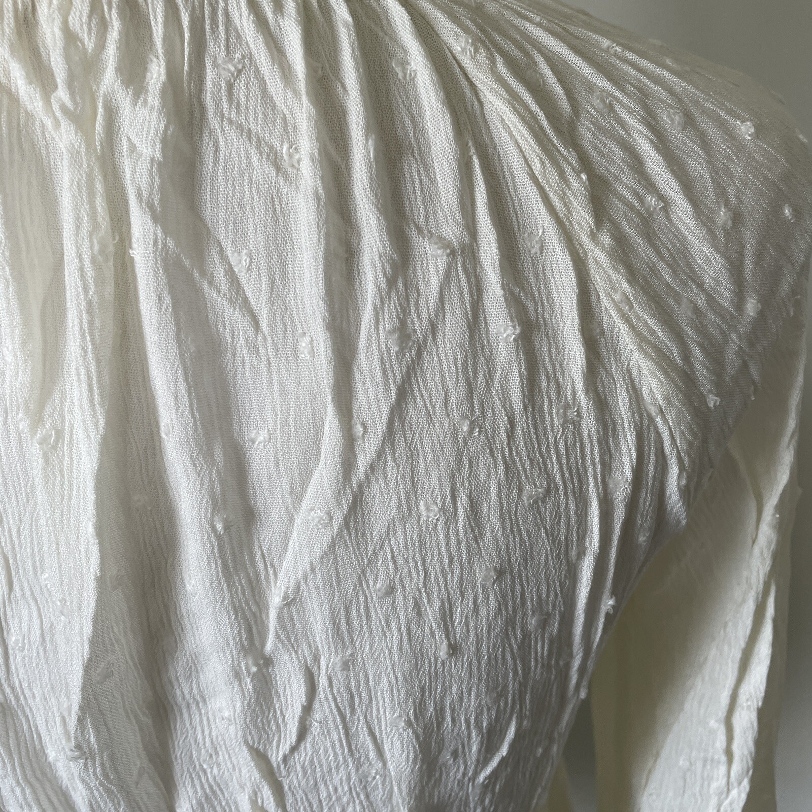 Promesa Womens Boutique Top Cream Swiss Dot Size Small NWT