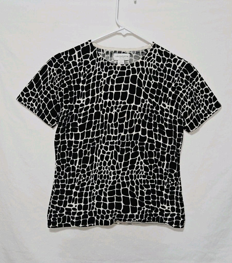 Liz Claiborne Croc Giraffe Print Sweater Top 6 M Black Off White Abstract Knit