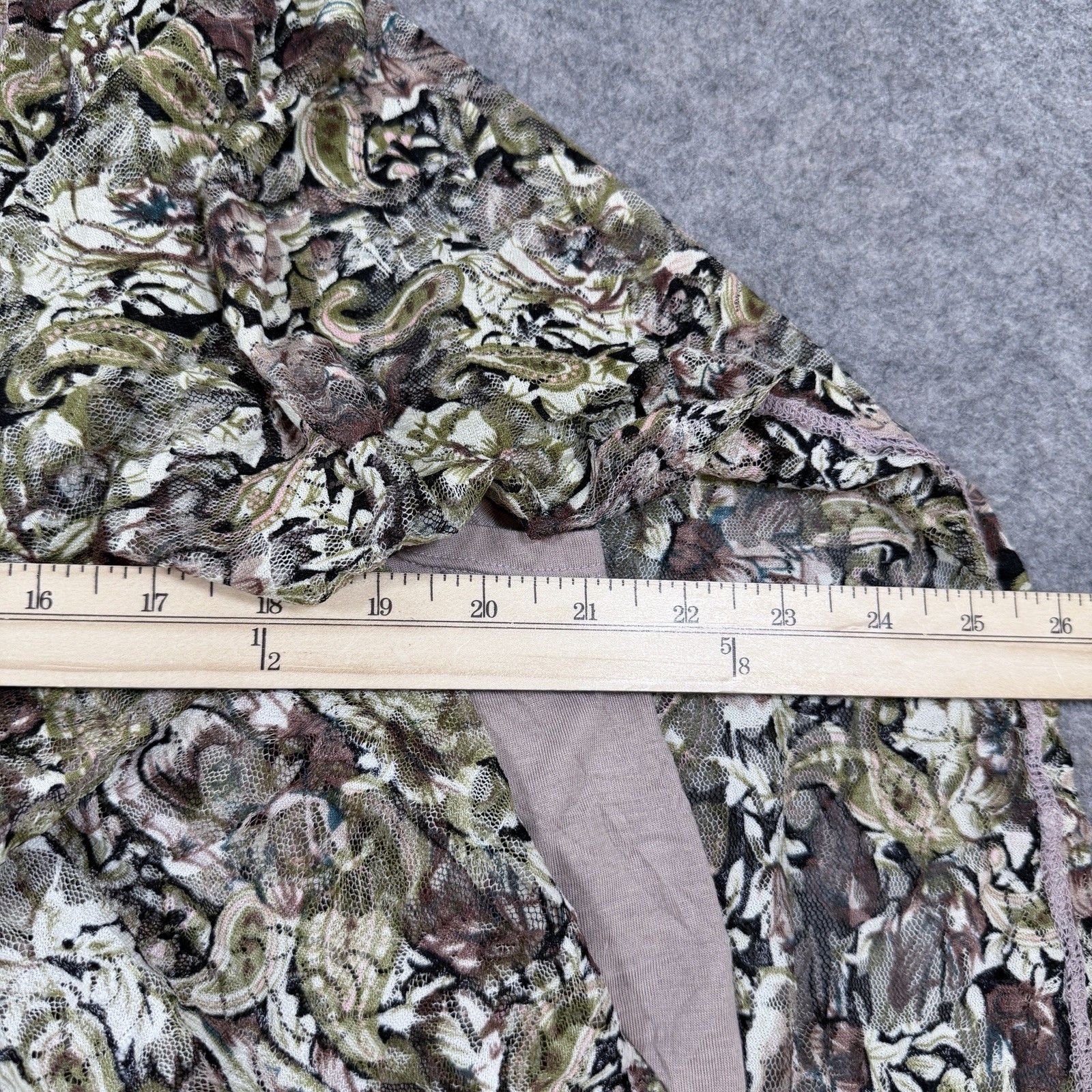 Dressbarn Casual Paisley Top Pullover Blouse Fits Women’s Size 14/16 Multicolors
