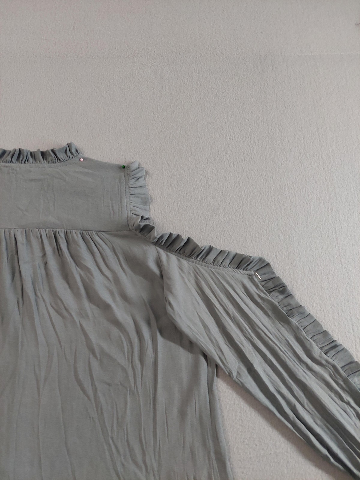 Forever 21 Shirt Womens Small Dusty Blue Cold Shoulder Ruffle Long Sleeve Top