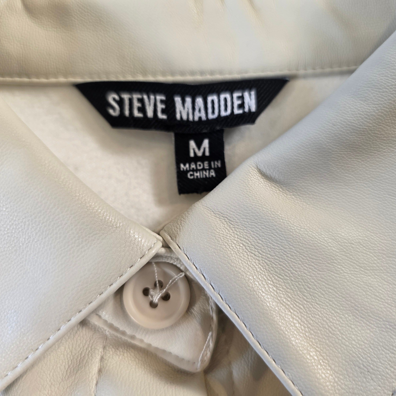 Steve Madden Womens Beige Faux Leather Puff Sleeve Button Down Top DM44589R M