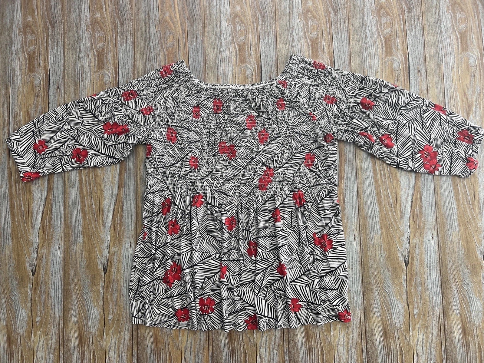 J. Jill XL Petite Black White Tropical Floral Top Smocked Stretch Boho