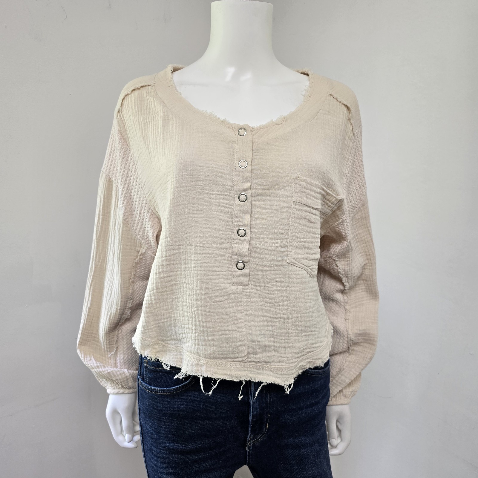 Promesa Top Blouse Small Womens Cream Bohemian Gauze Thermal Cropped Henley