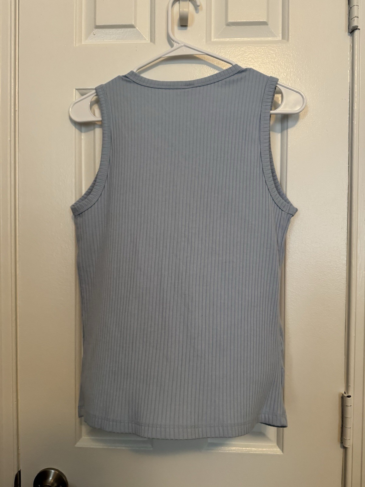 Old Navy Women’s M Blue Ribbed Knit Button-Front V-Neck Sleeveless Tank Top