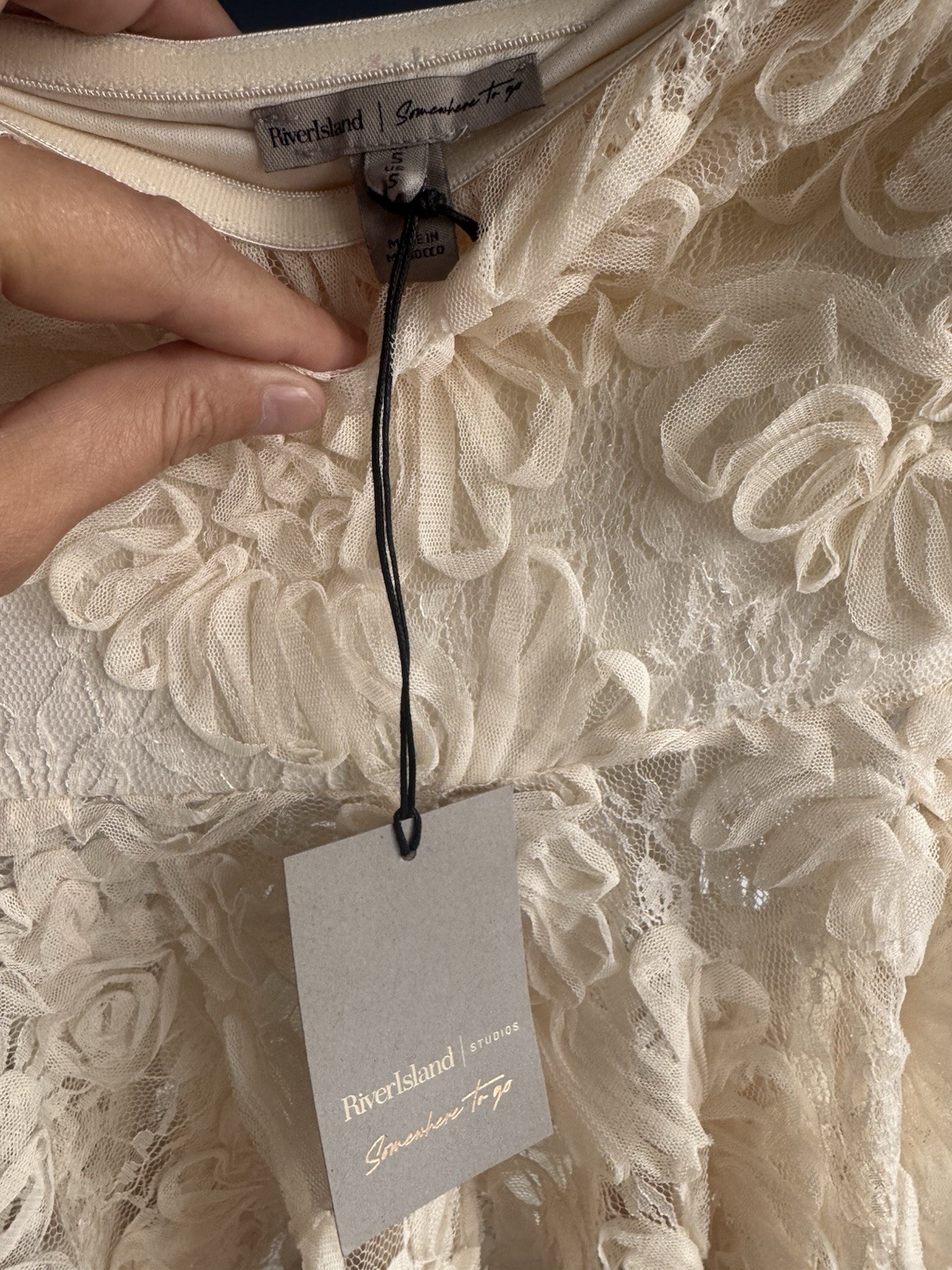 River Island Cream Floral Lace Strapless Peplum Ruffle Zip Blouse Top S
