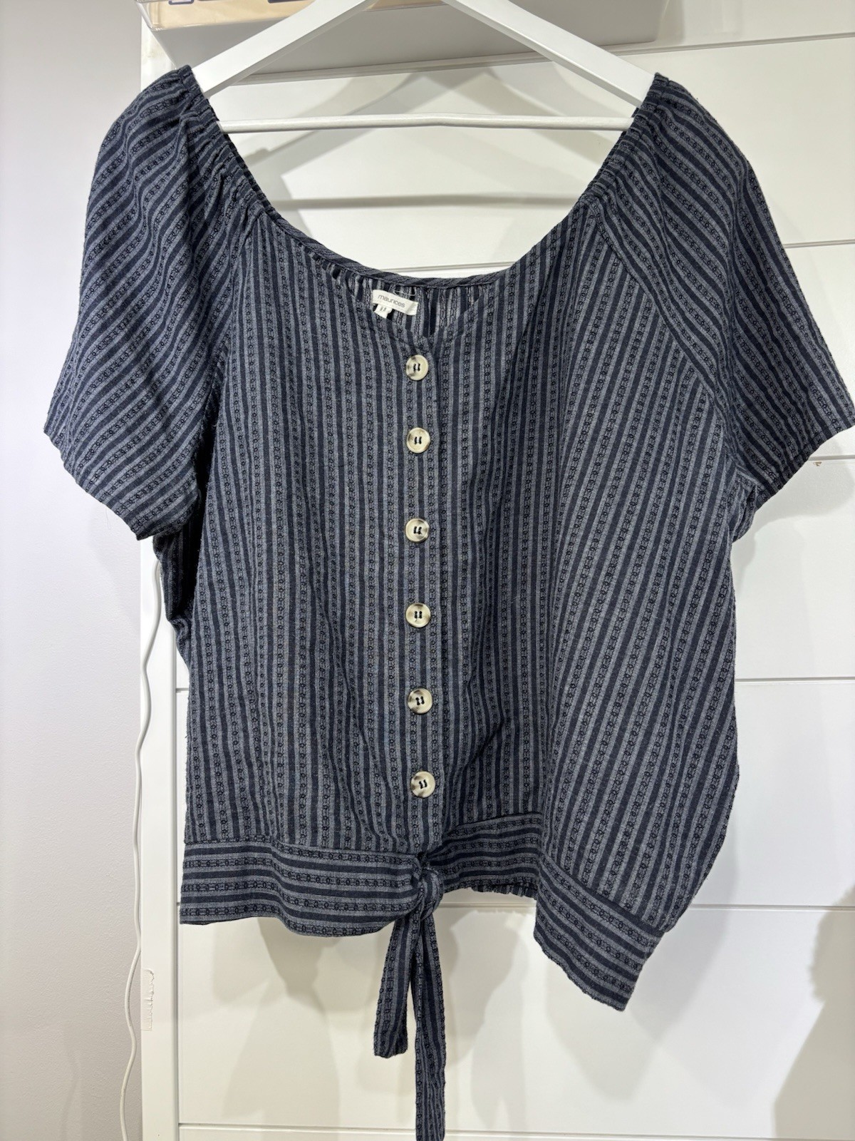 Maurices Striped Woven Scoop Neck Button Front Tie Hem Blouse 2 Blue