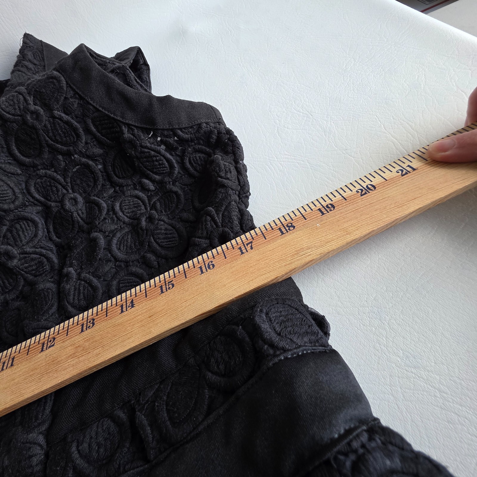 V Cristina Womens XL Vest Black Embroidered Button Front Sleeveless Peplum Top