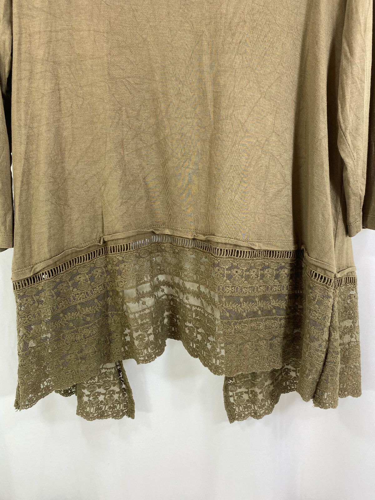 LOGO Lori Goldstein Size M Pretty Brown Open Back Top 6.5″ Lace Hem 3/4 Sleeve