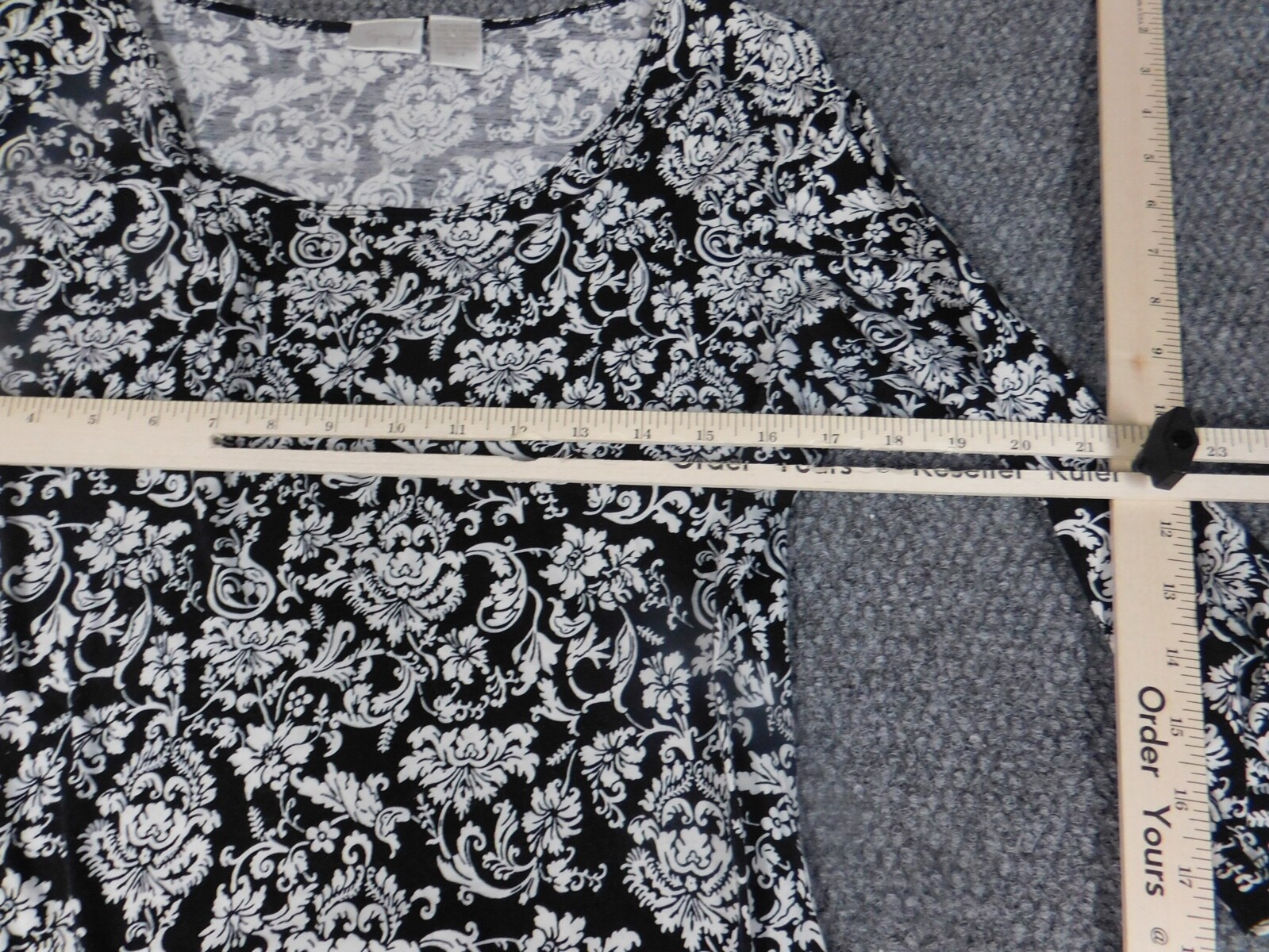 Spiegel Womens blouse Large black Floral pullover stretch