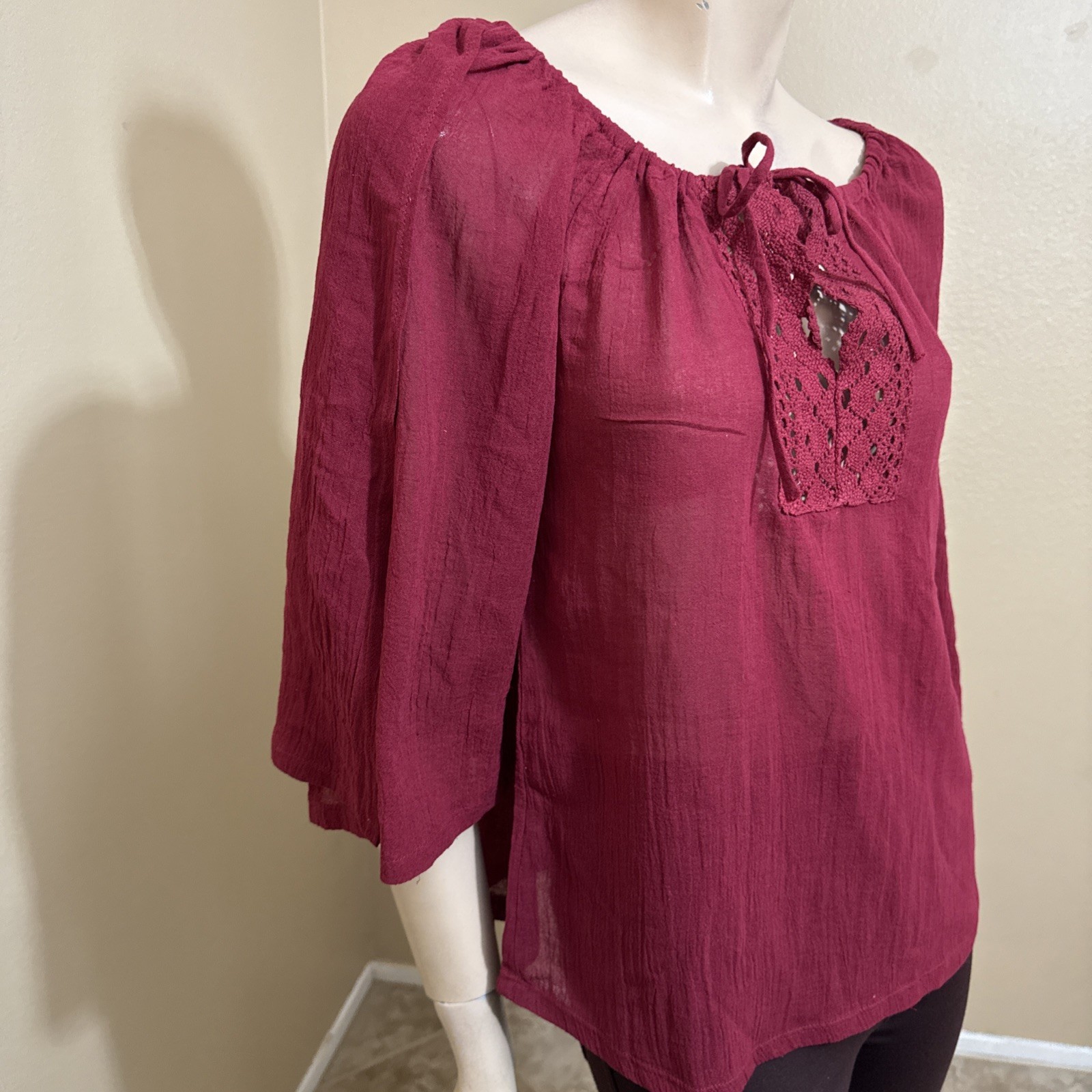 Women’s Burgundy Cotton Casual Boho Lace Long Sleeve Slit Tied Size S Blouse Top