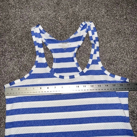 Woman’s Marika dry wik tank top size medium