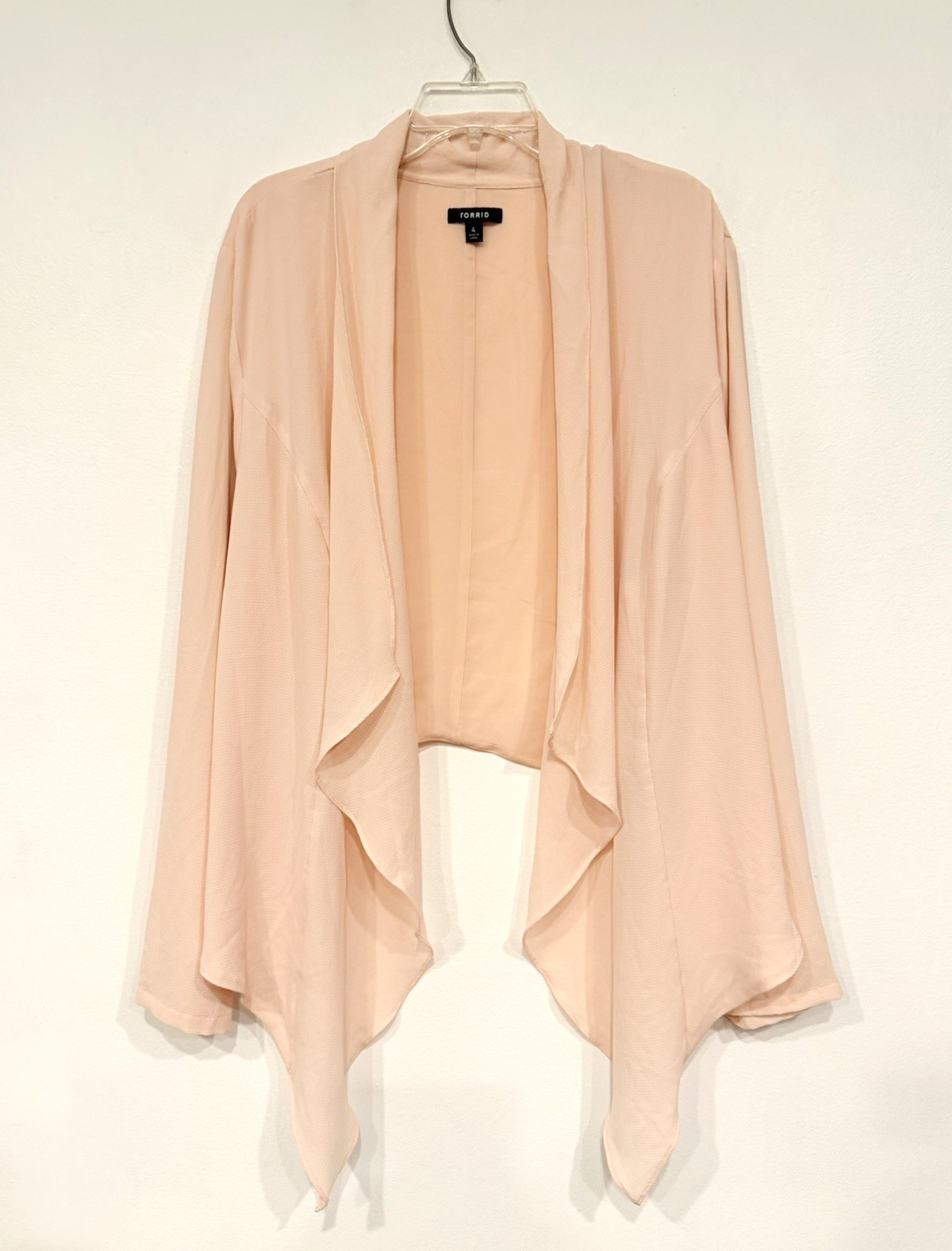 Torrid Women’s Cardigan Plus Sz 4X Pale Peach Lightweight Crepe Woven Open Front