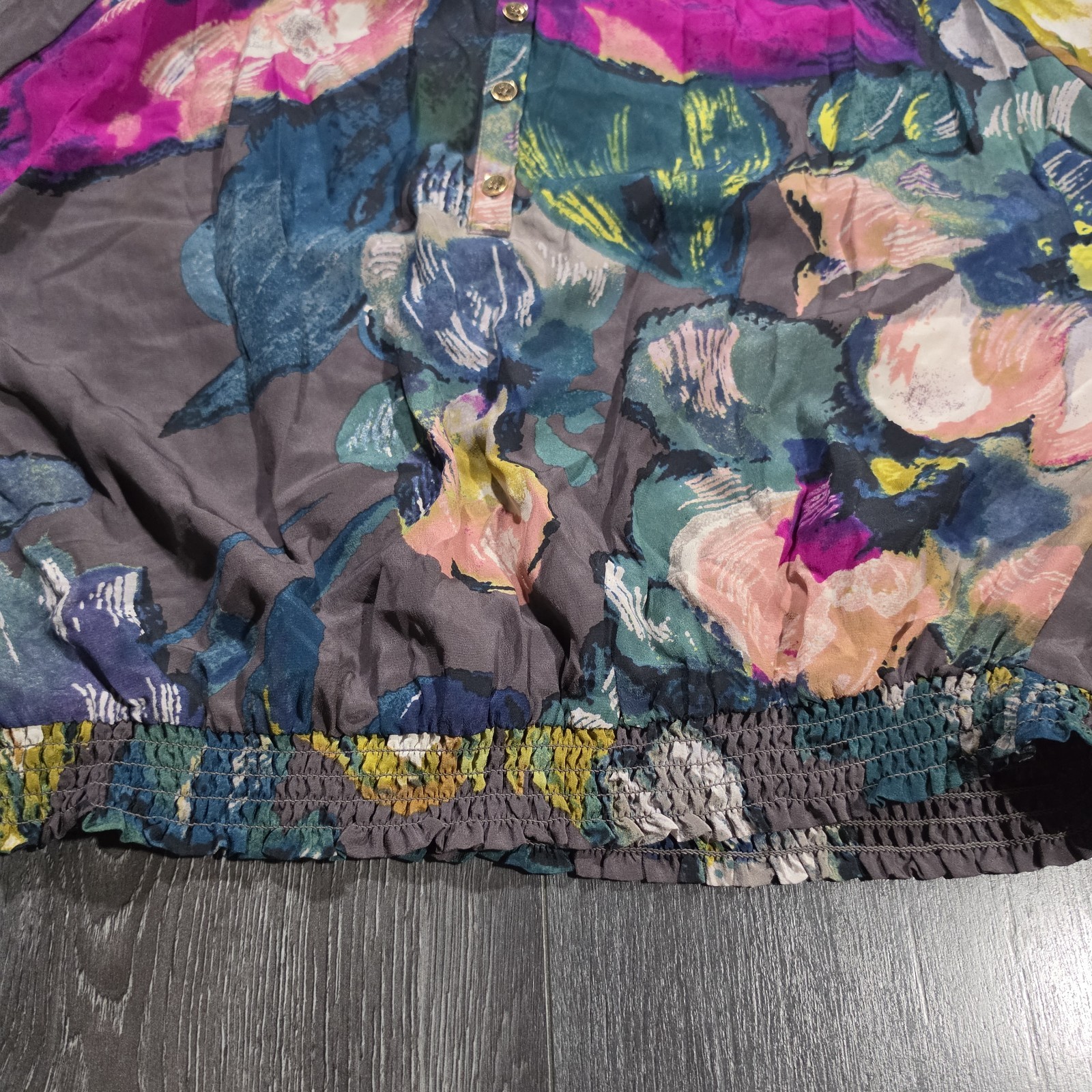 Ted Baker Floral 100% Silk Top 3 Artsy Boho Scrunched Waist Beautiful Inside Out