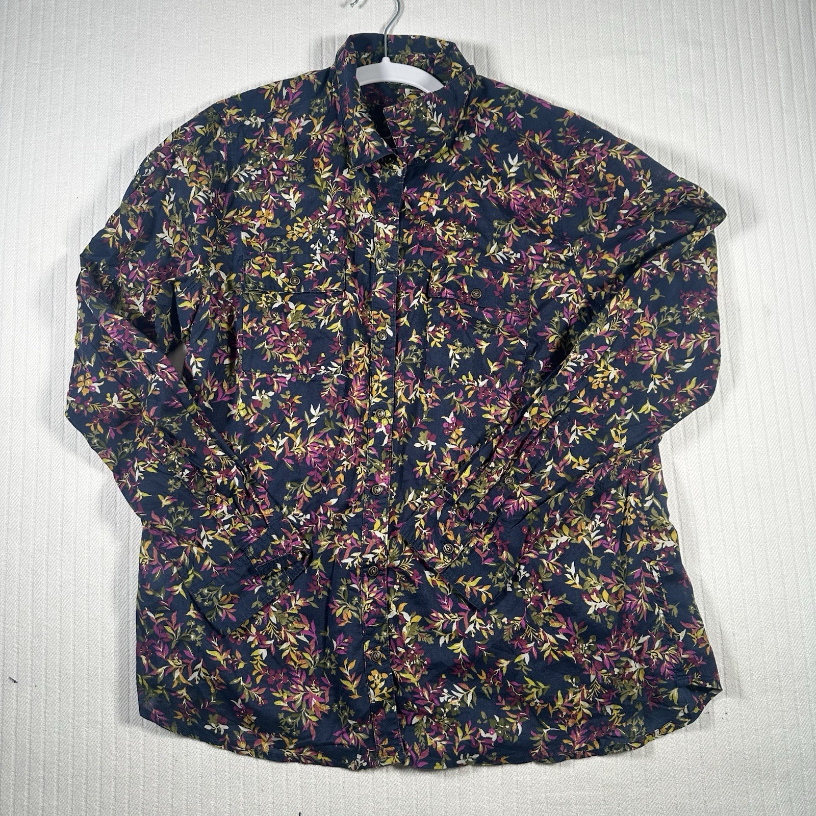 Eddie Bauer Womens Large Floral Button Up Shirt Long Sleeve Outdoor Hiking Top