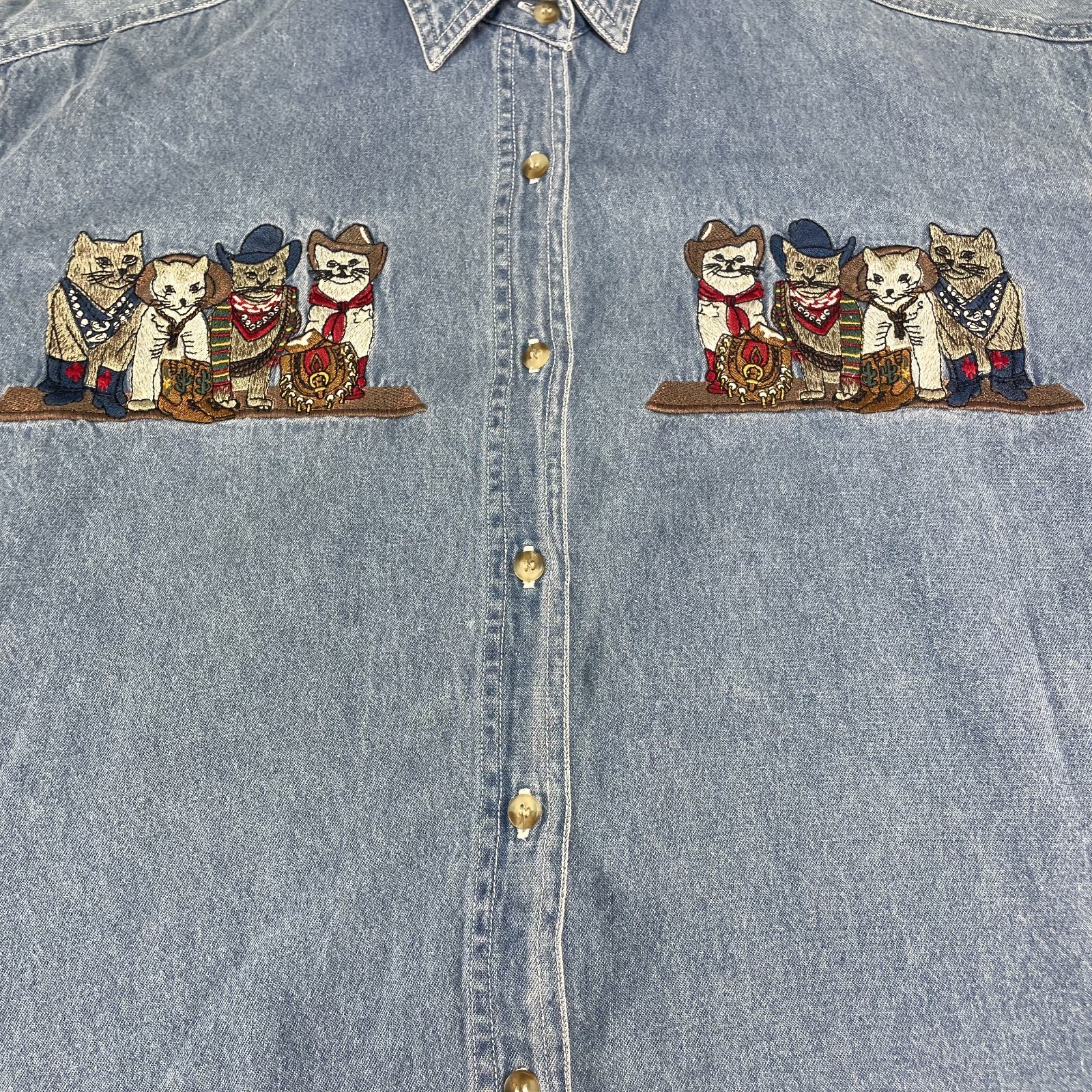 Vintage Denim Shirt Womens Medium Blue Cats Western Cowgirl Embroidered Cute 90s