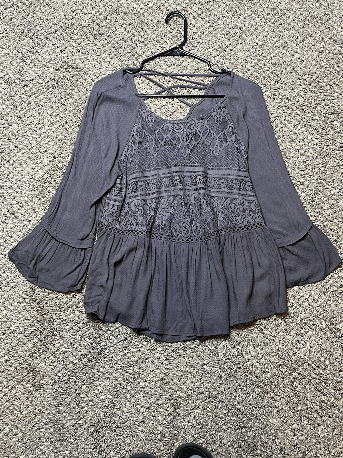 Weavers Boho Gray Lace Bell Sleeve Fairycore Peplum Top