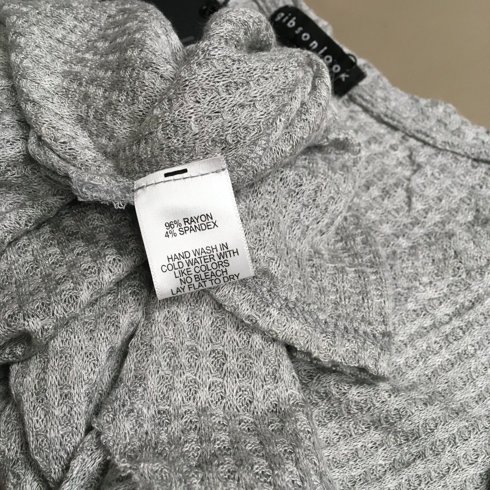 Gibsonlook Womens Grey Heather Long Sleeve Seamed Thermal V Neck Tunic Top Small