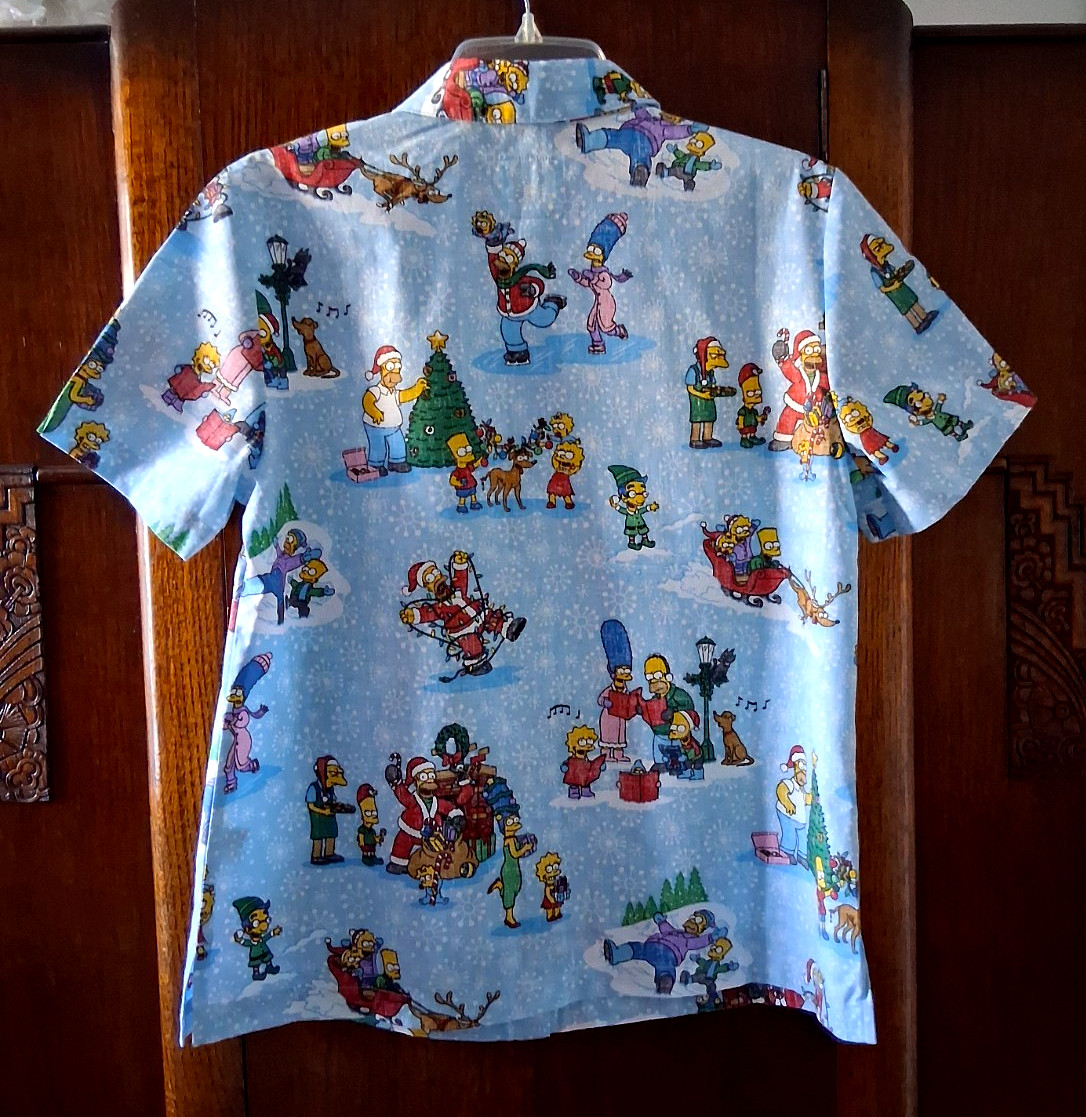 Reyn Spooner Women’s “SIMPSONS GREETINGS” FBF Light Blue Shirt Sizes