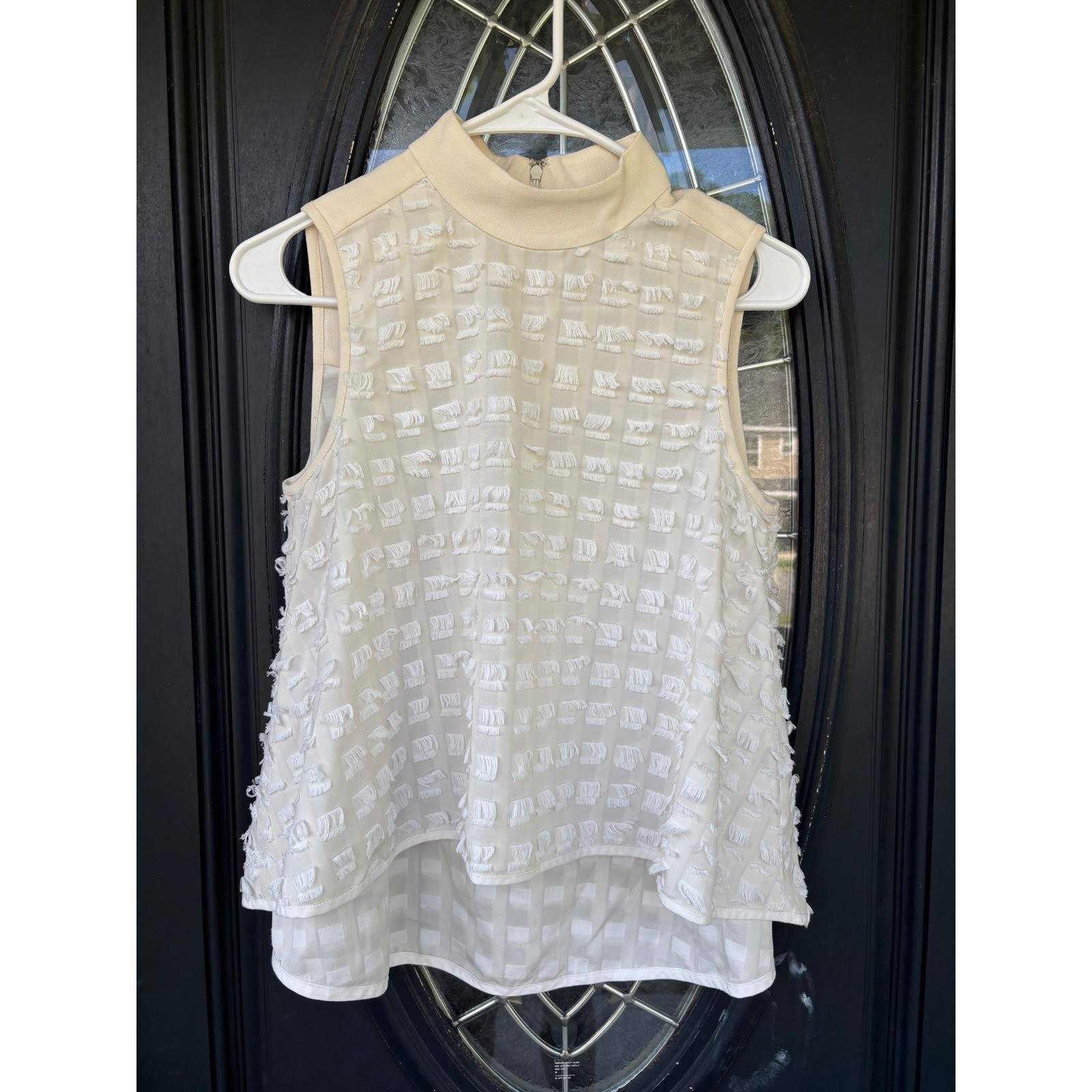 Alice + Olivia Cream White Eyelash Fringe Mock Neck Sleeveless Top High Low Hem