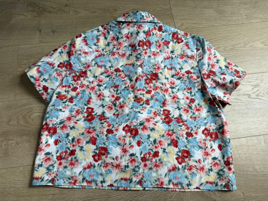 EUC J Crew Gamine button-up shirt in blurred floral print short sleeve cotton 6