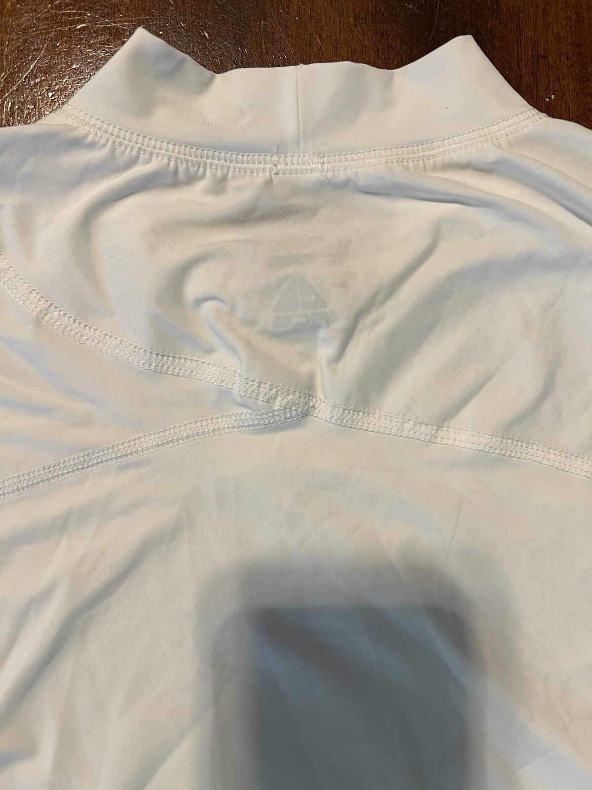 NWT Nike ACG Kurzarm Damen Water Tee Short Sleeve White Womens Active Top Large