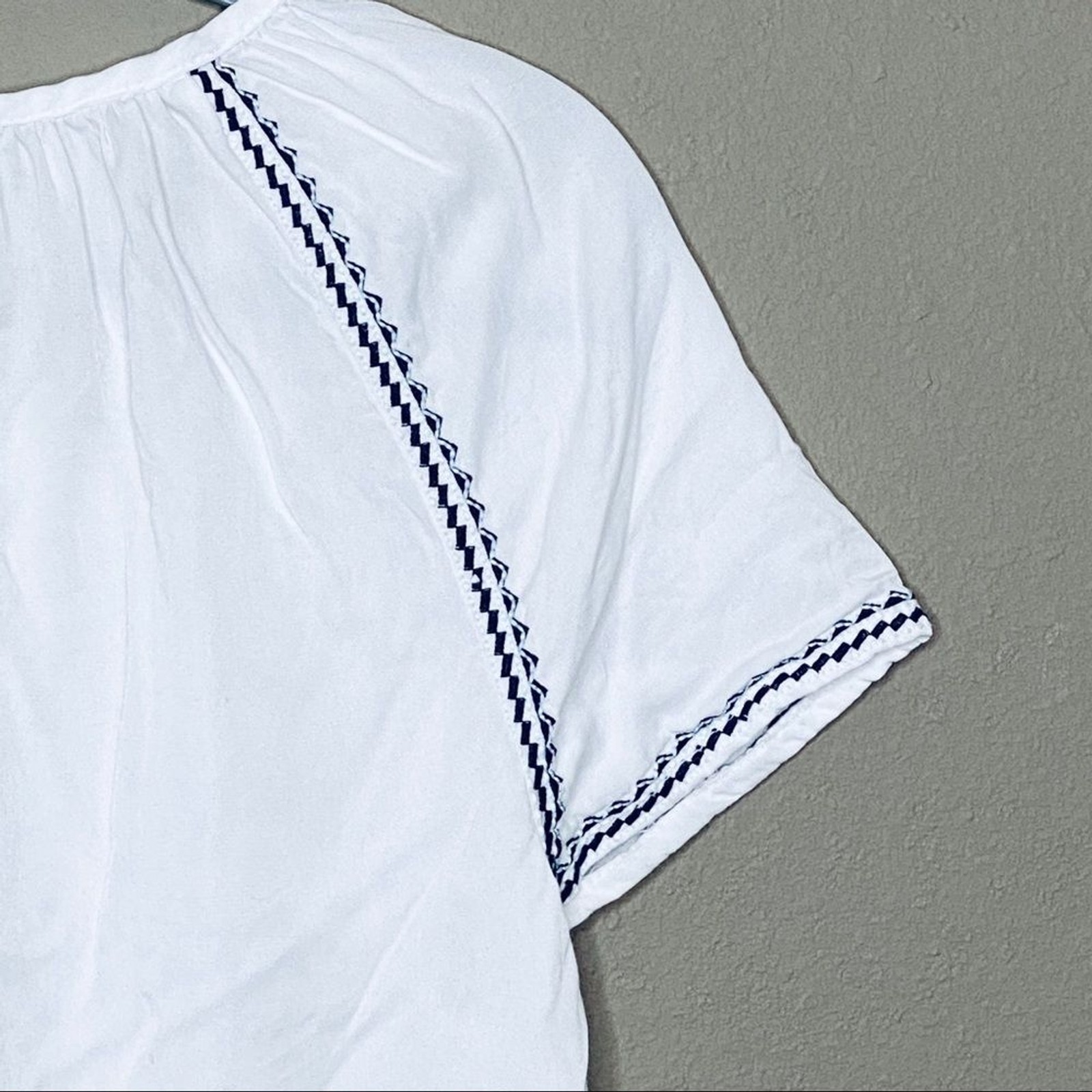 Dip White Peasant Blouse XL Boho Embroidered Tassel Tie Top