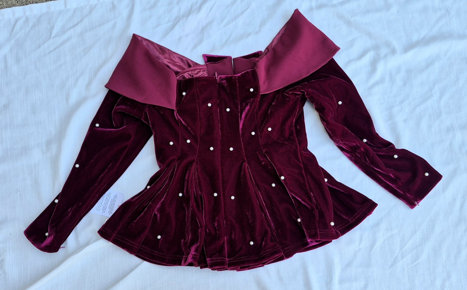 ASOS LUXE Womens Size 8 Deep Red Velvet Off The Shoulder Pearl Top New Stunning
