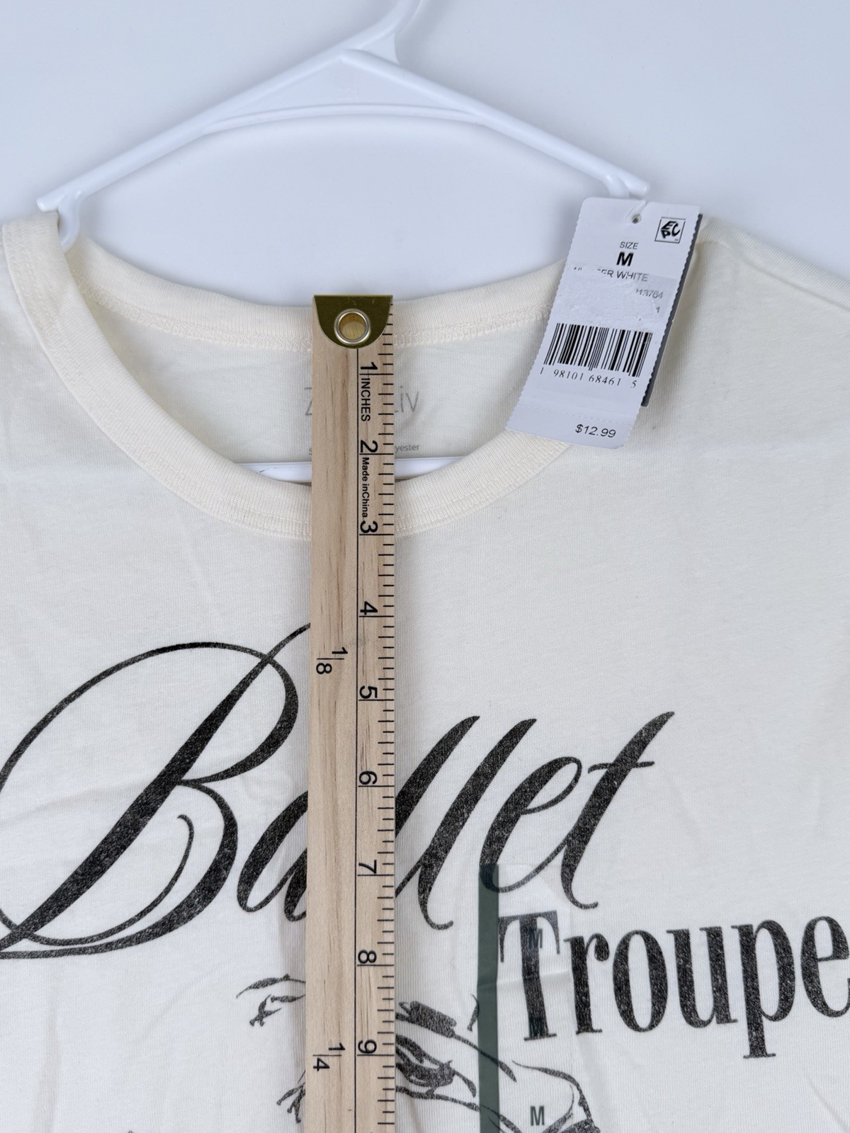 Zoe + Liv Women’s NYC Ballet Short Sleeve Graphic T-Shirt Ivory Size MEDIUM