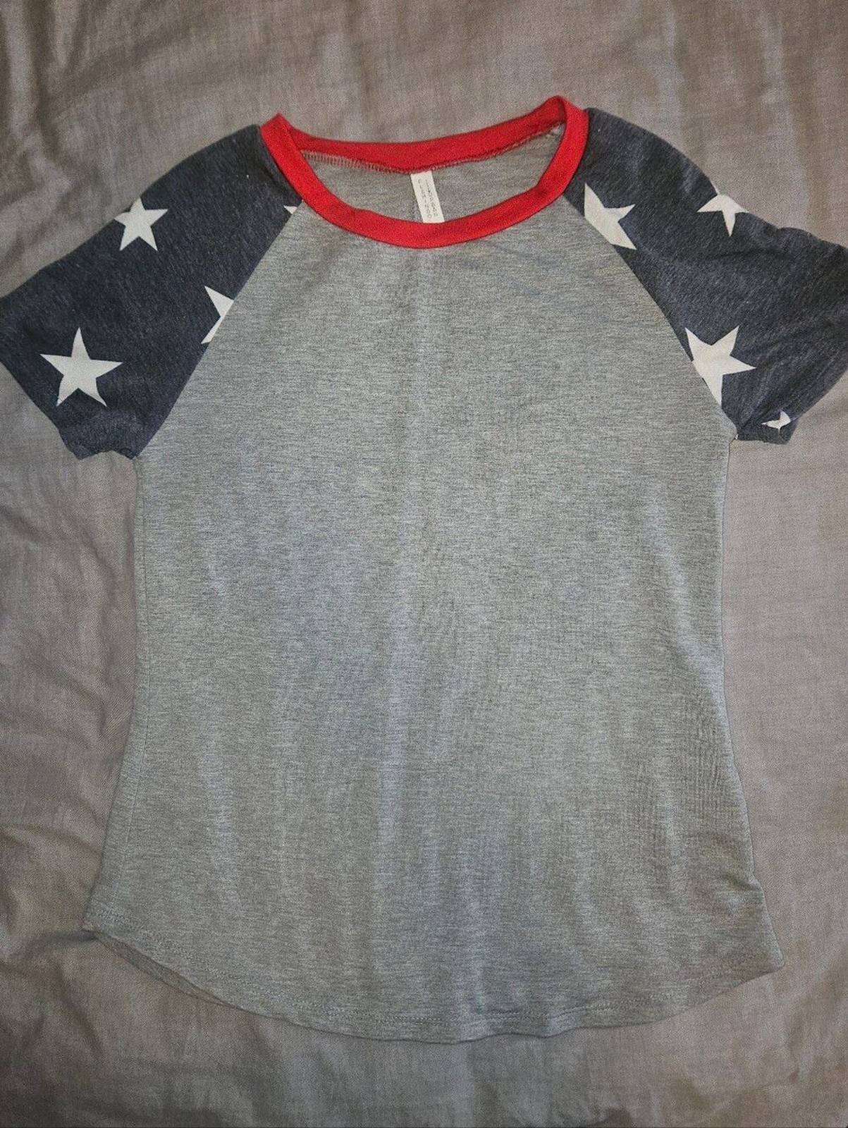 Patriotic Grey Tee with Star-Print Navy Sleeves and Red Trim