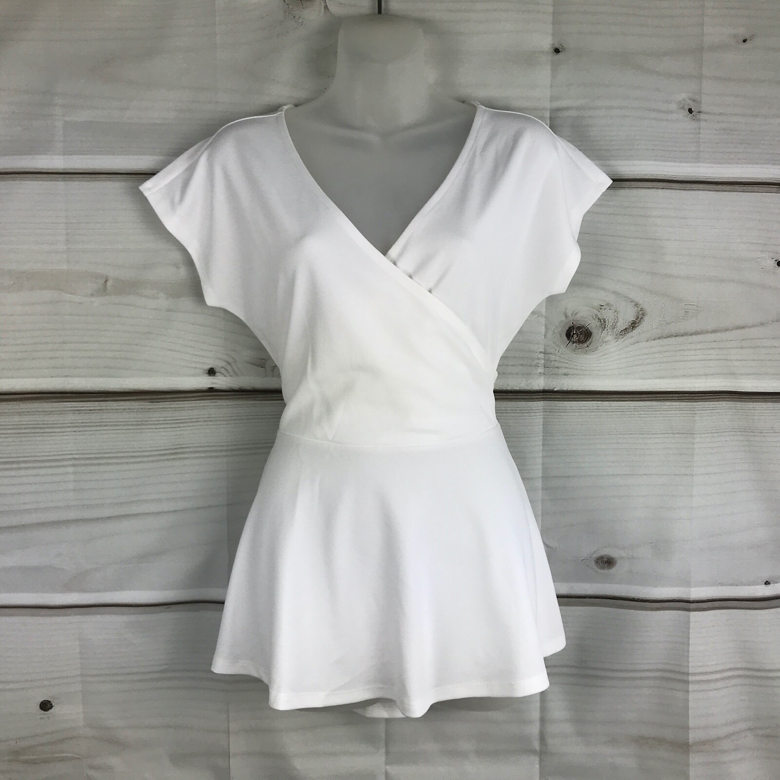 Du Jour Top Womens XS V-Neck Faux Wrap Ponte Knit Blouse White Short Sleeve