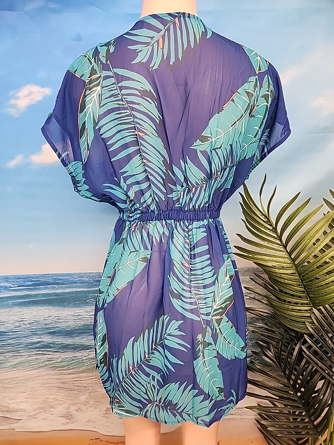Nwt Cupshe Womens Blue Green Tropical Short Sleeve Cover Up Small.