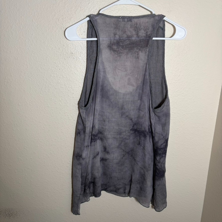 Style 101 Tank Top Women’s Medium Round Neck Tie Dye Gray Button Layered Blouse