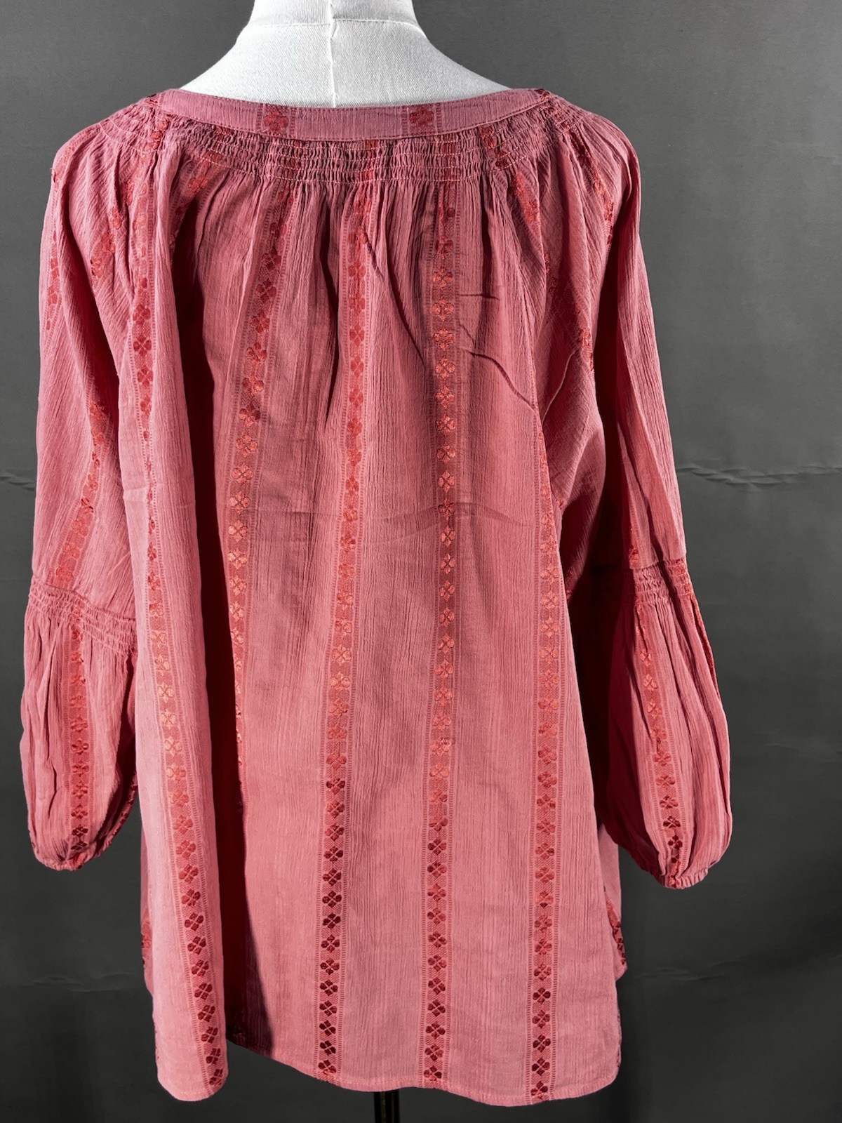 Style & Co 3X Lightweight Split Neck Comfortable Relax Coral Embroidery Stripe