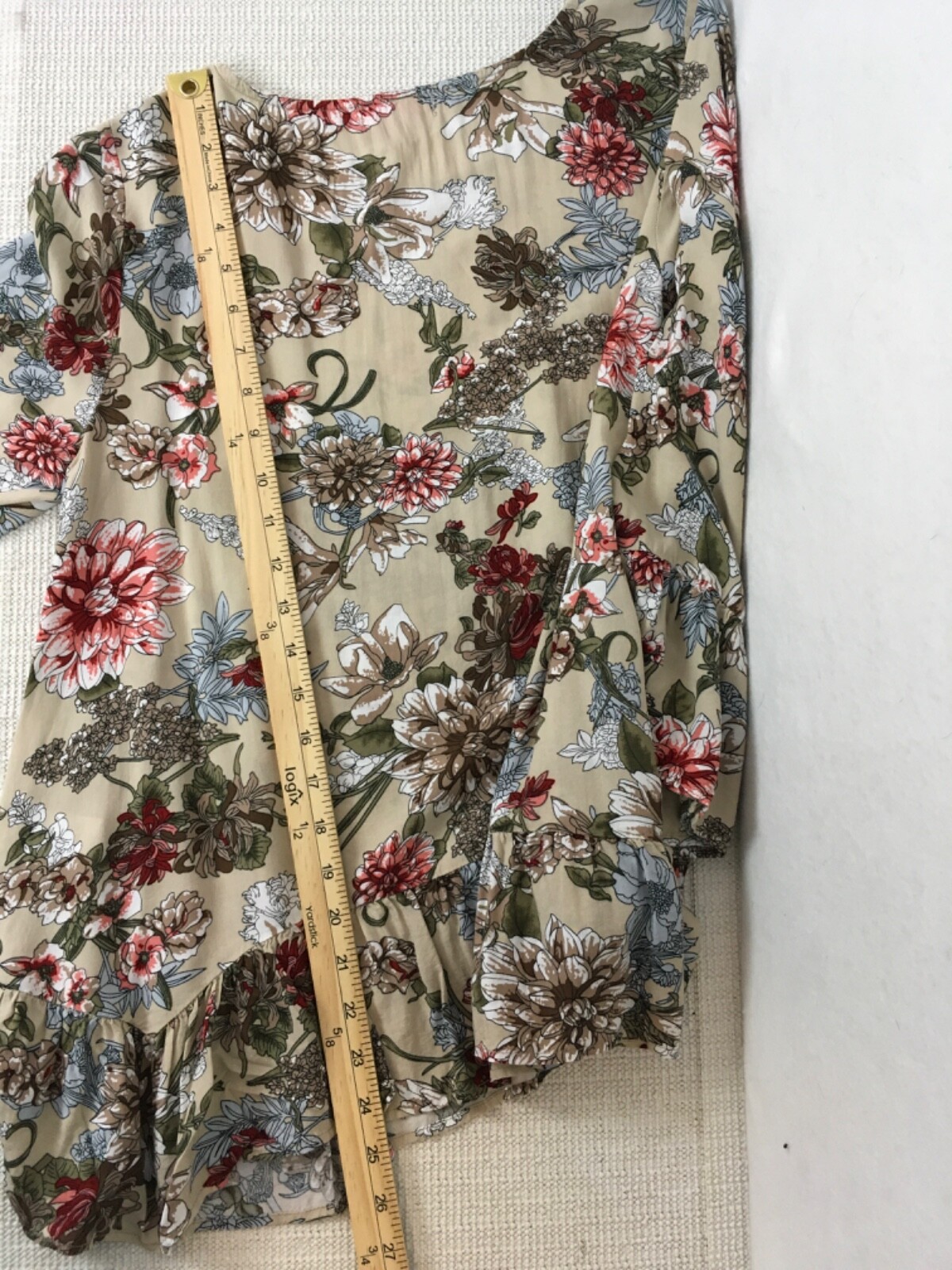 Pink Lily WomensTop Size M Tan w Pink Blue White Flowers Bell Sleeves Round Neck