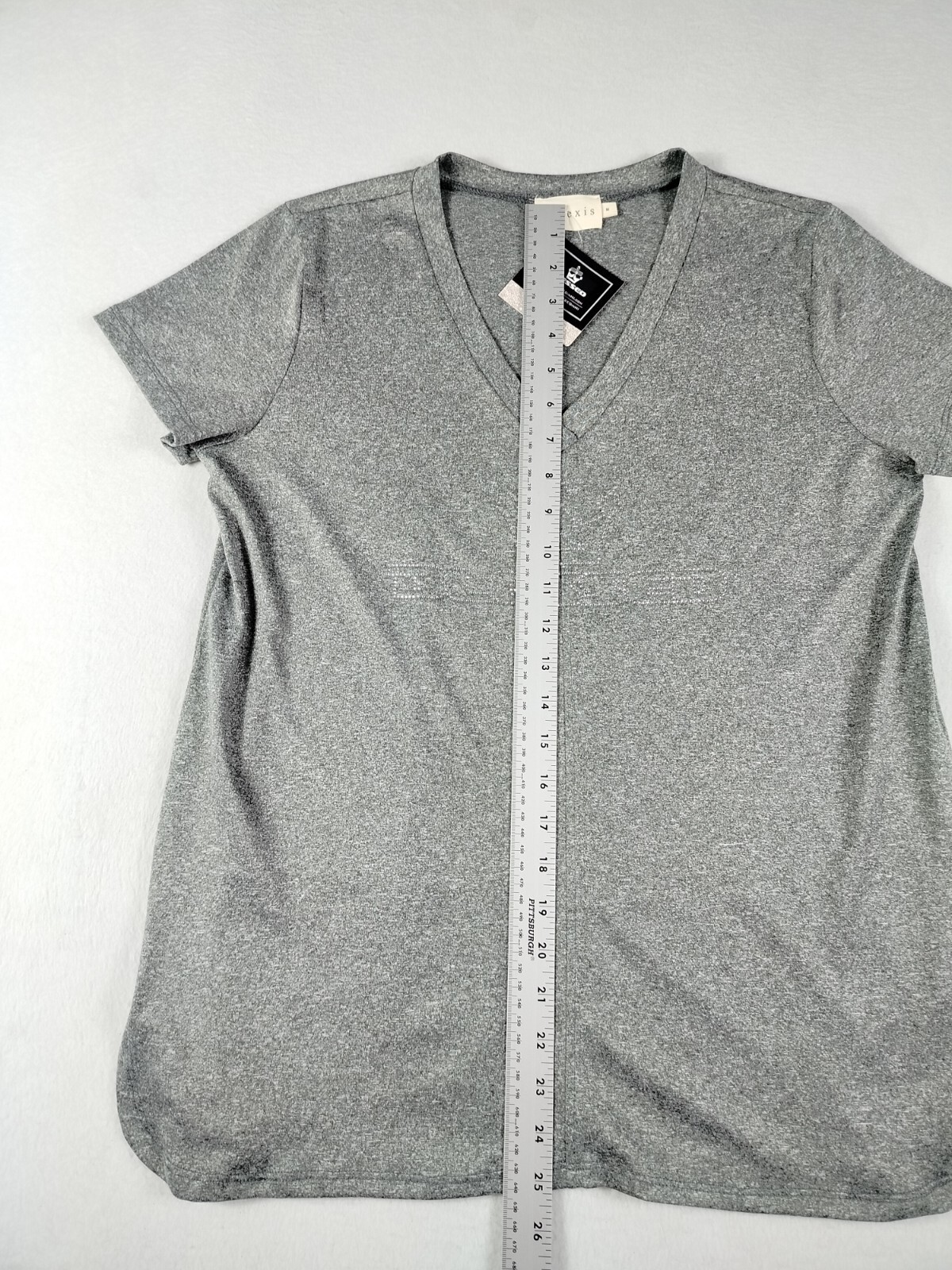 Ninexis T Shirt Women’s Medium Gray Blessed Bedazzled Bling Southern Country