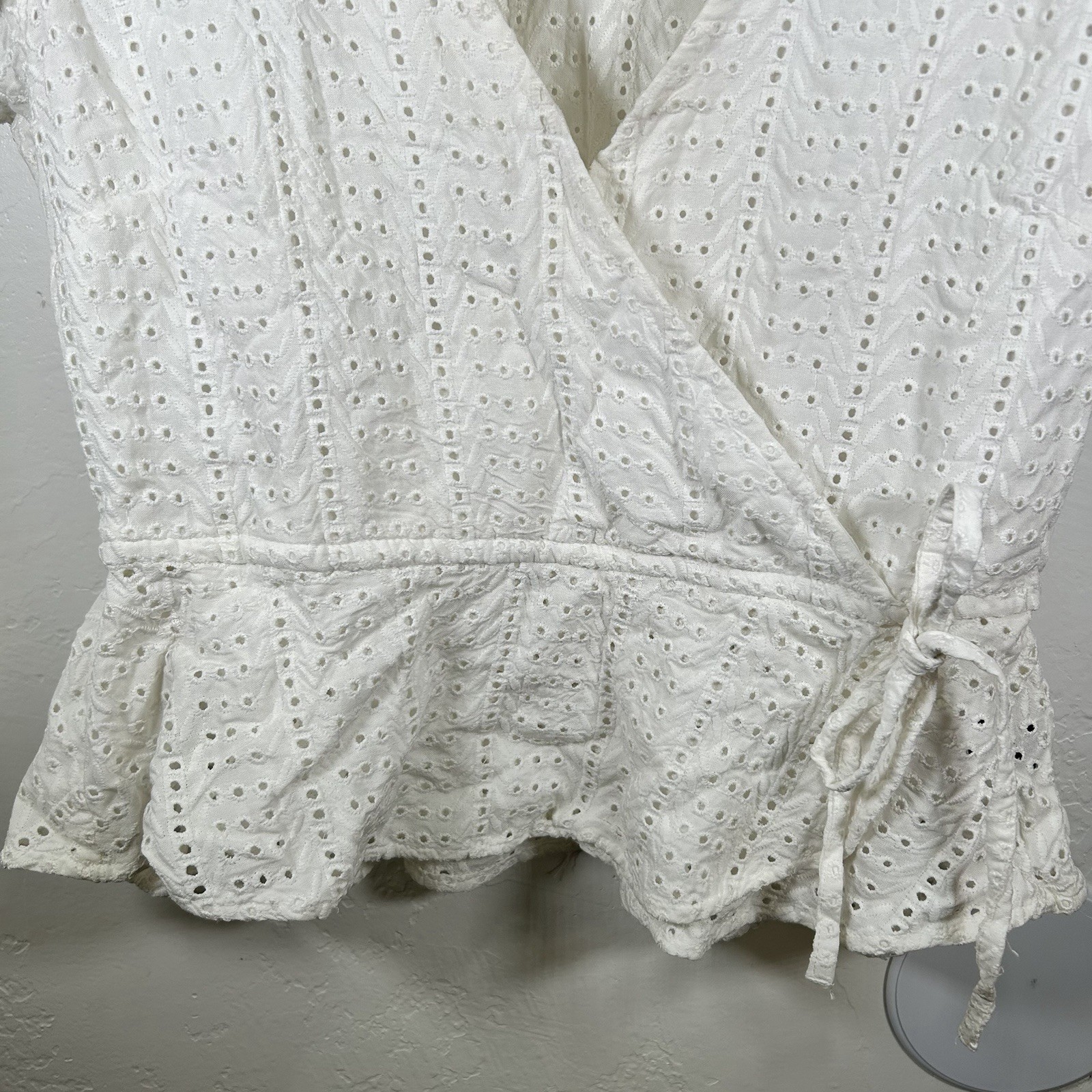 Style Envy Medium White Eyelet Wrap Boho Beach Cottagecore Feminine Peasant