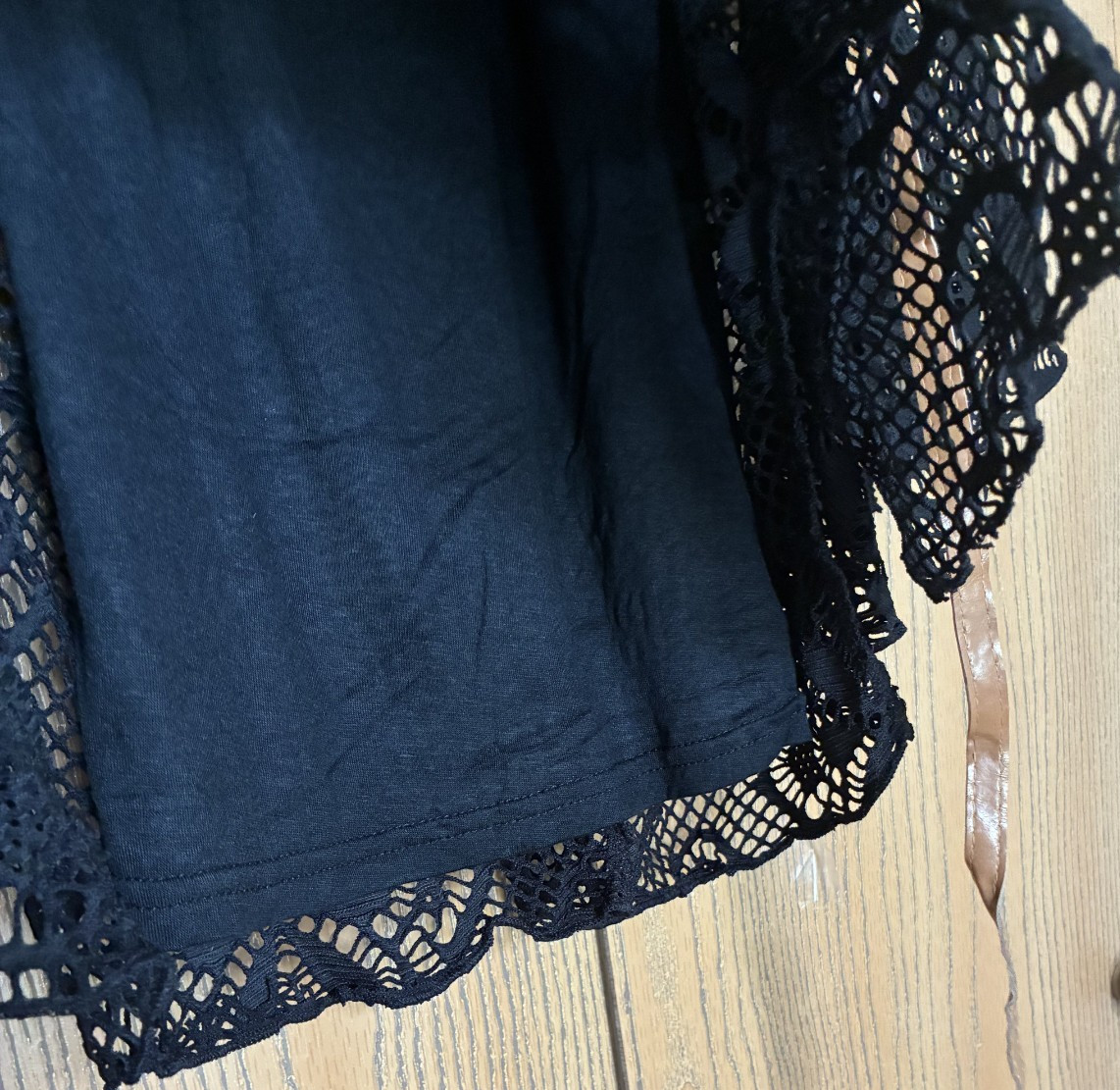 NWT Papillon Black Crochet Lace Belted Poncho Top Camisole Set Medium