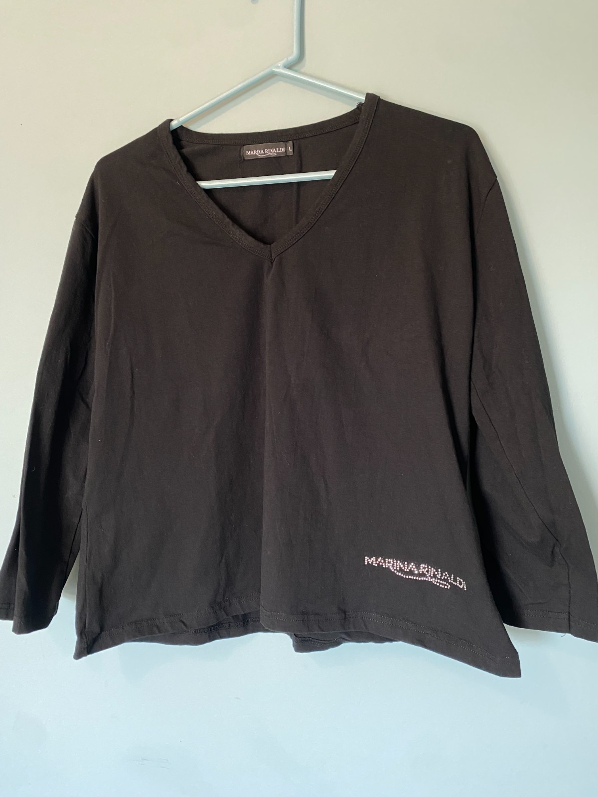 Marina Rinaldi Italy Black Rhinestone Logo V-Neck Jersey Top Max Mara Group L