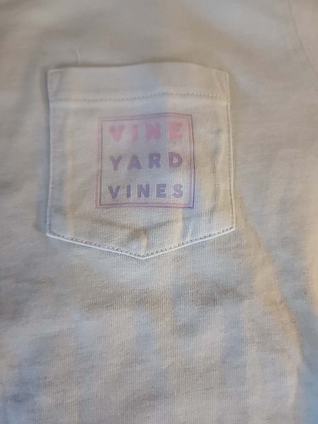VINE YARD VINES WOMENS SIZE SMALL T-SHIRT EUC POCKET Logos Front &back