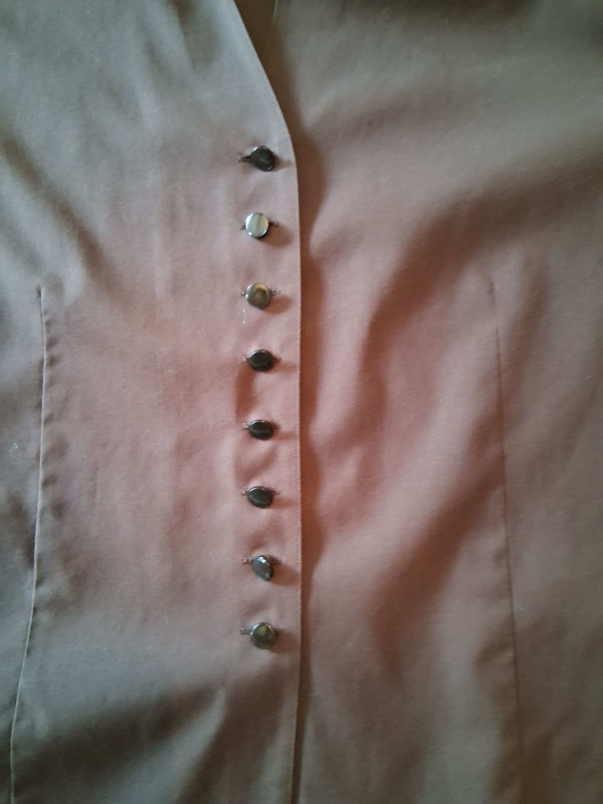 Talbots Women’s 14 Petites Brown Wrinkle Resistant Button Up Blouse