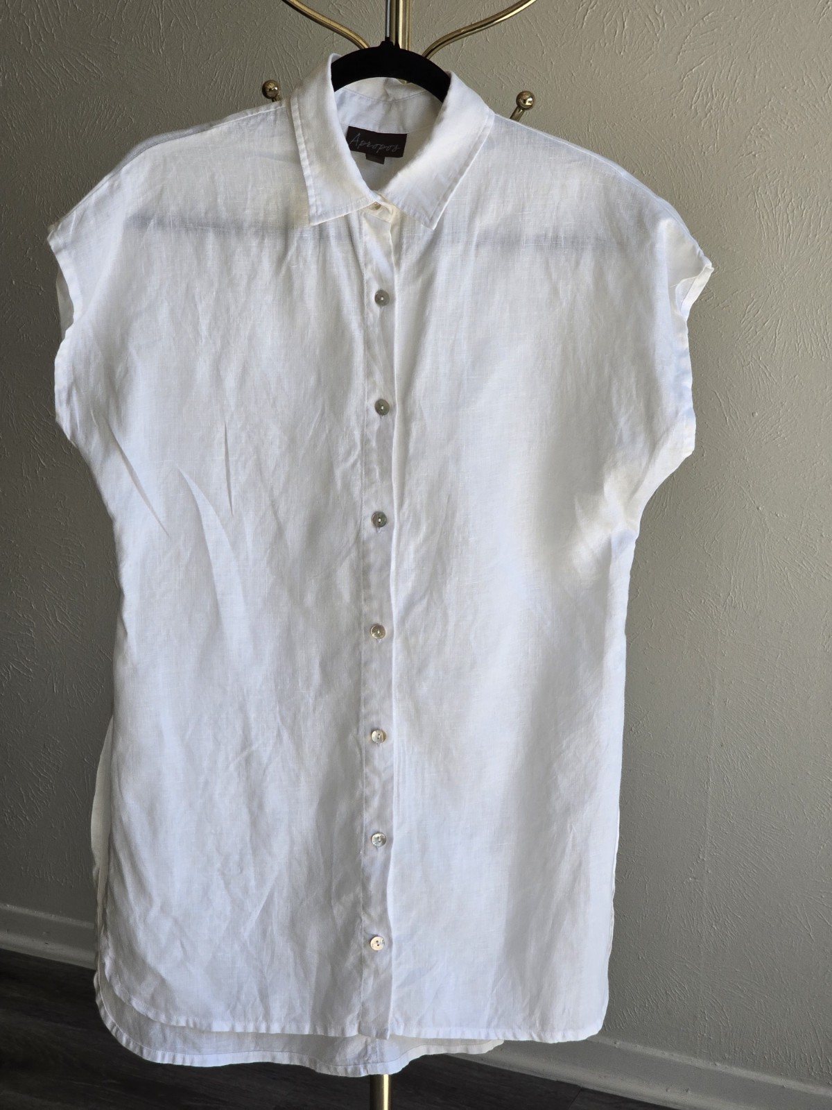 apropos Cap-sleeve Women’s 100% Linen Button-front White Blouse. Sz M