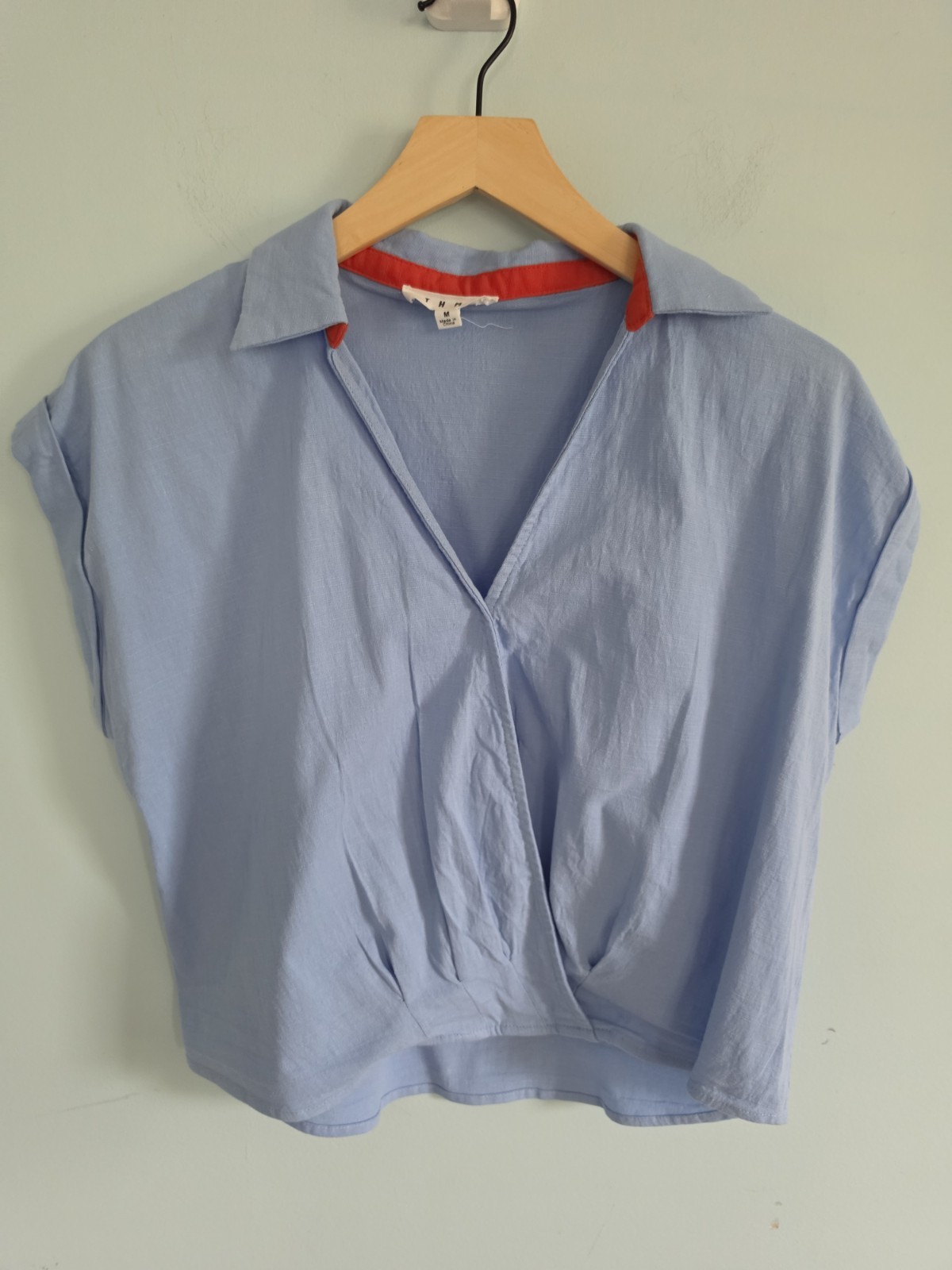 THML V-Neck Short Sleeve Boho Beach Vacation Top Light Blue Size M