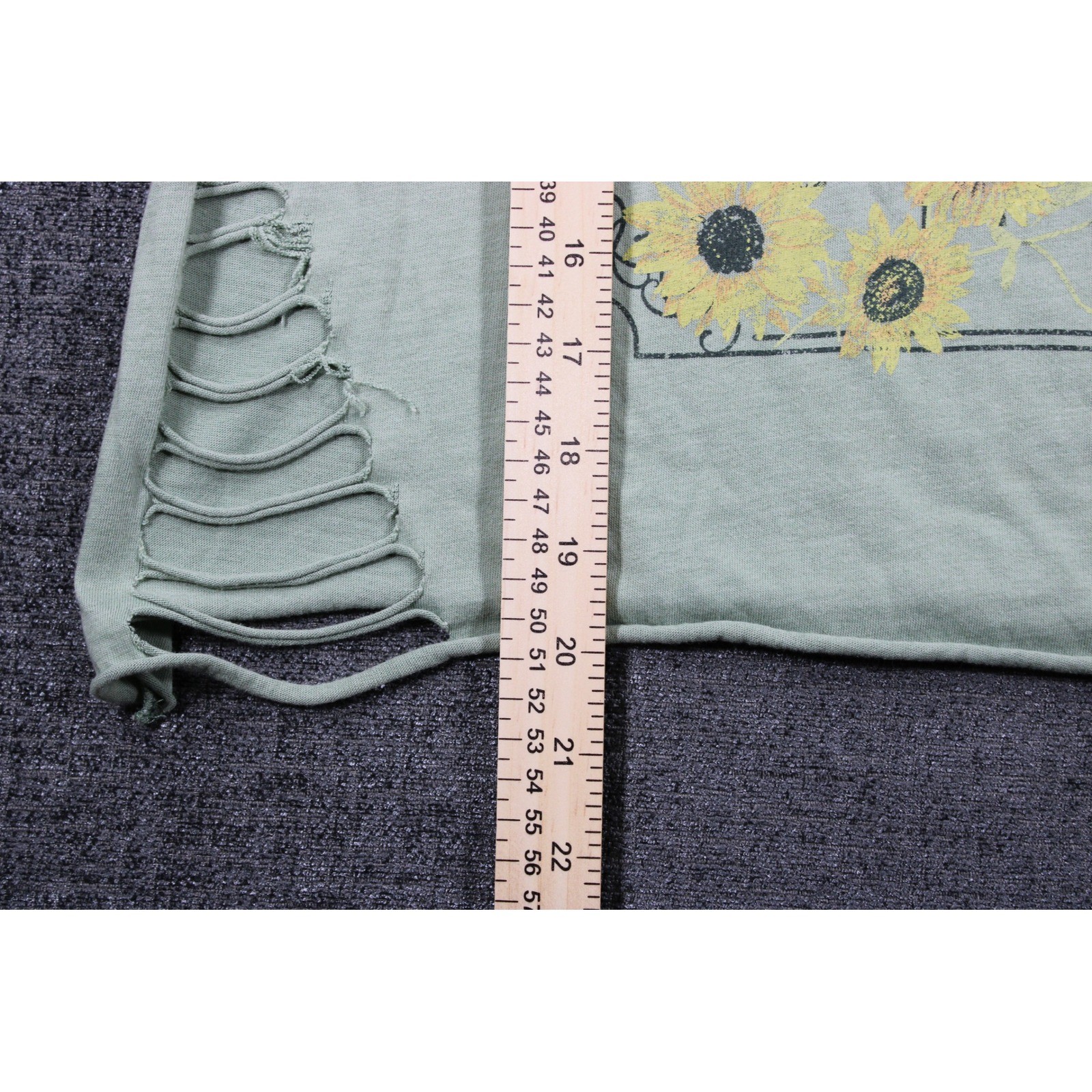 Modish Rebel Youth Sage Green Sunflower Graphic Tee Distressed Side Cutouts L