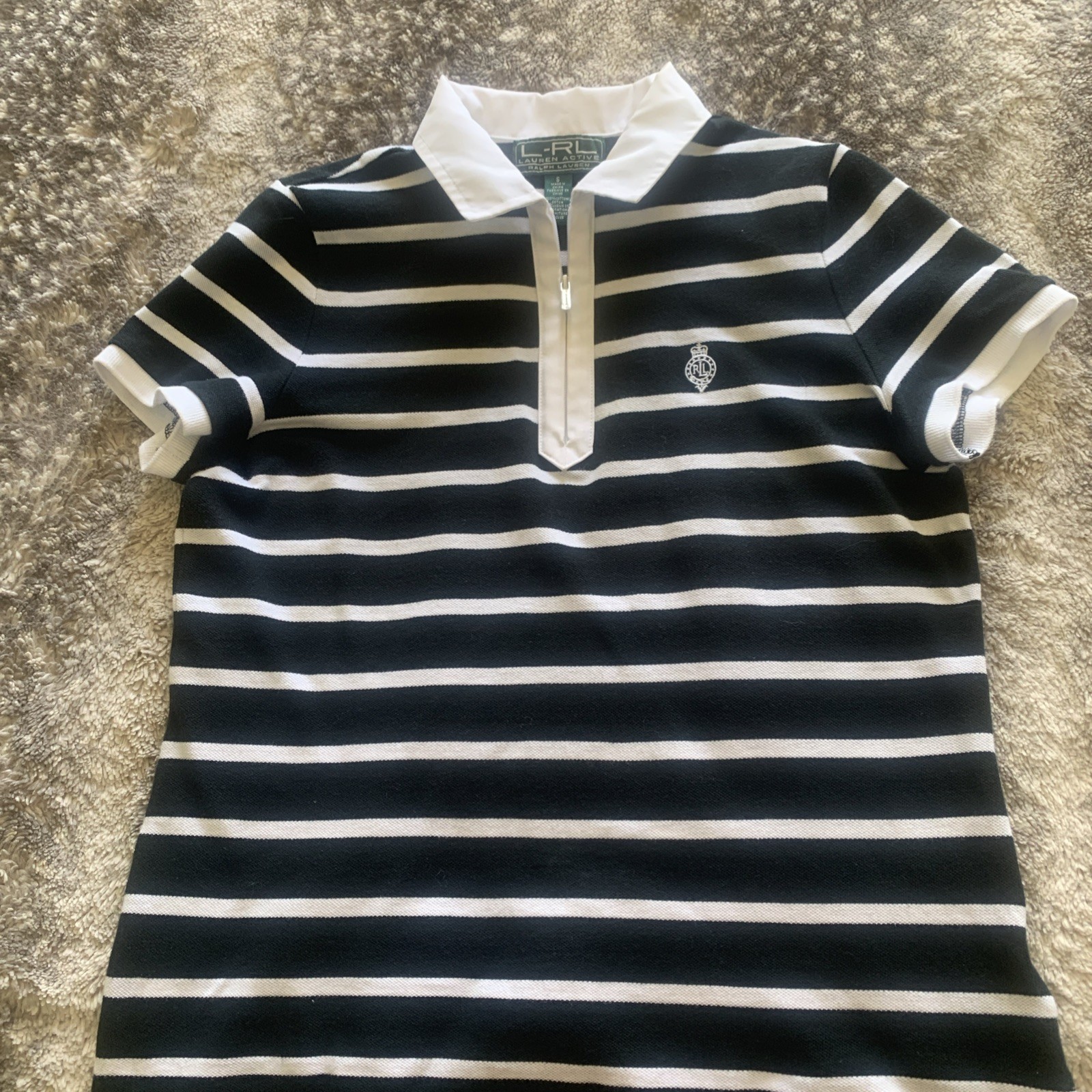 Woman’s Ralph Lauren $89 Crisp Black / White Pony Polo Shirt Size S