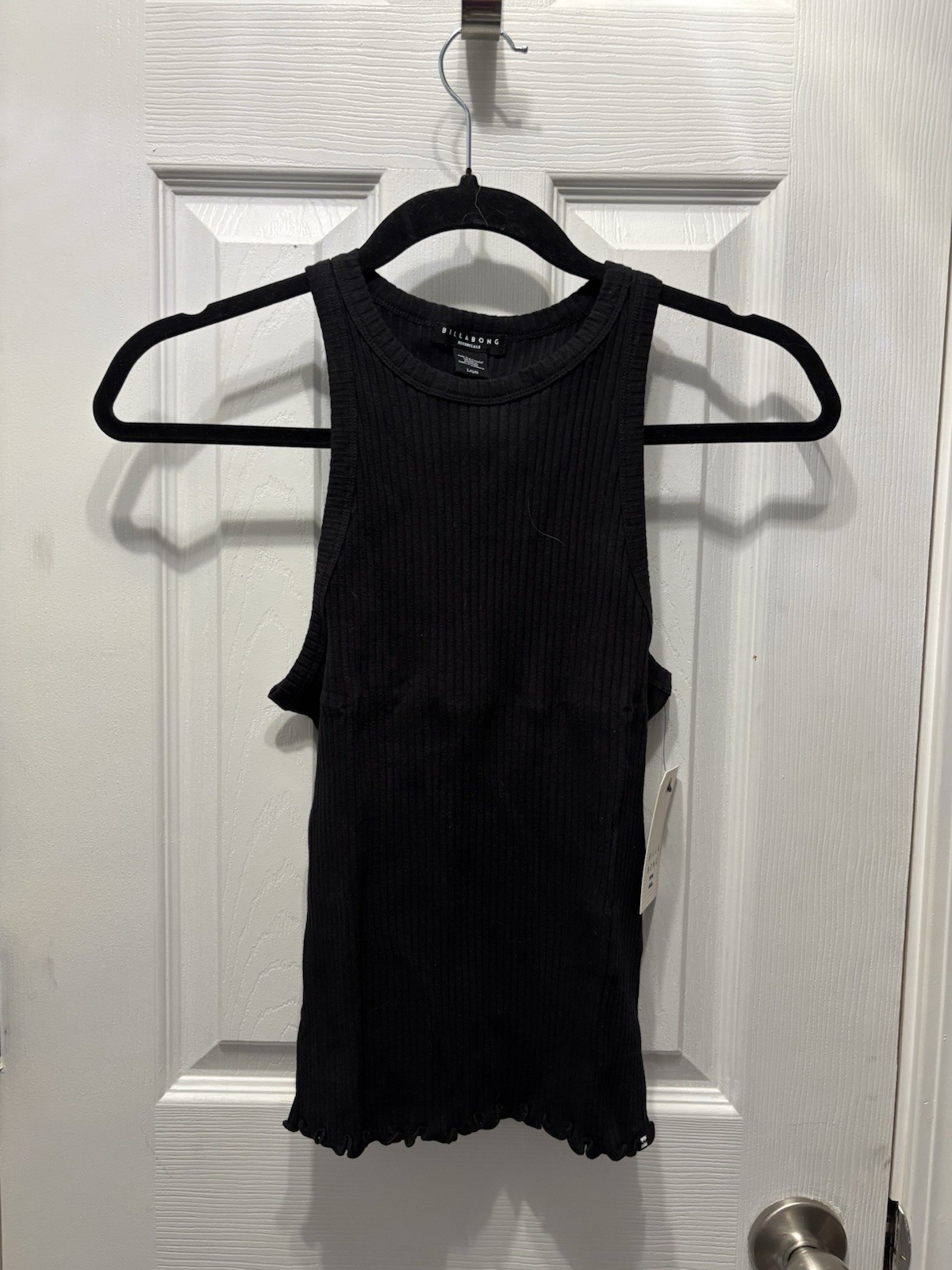 NWT Billabong Ribbed Tank Top Women’s Large Black Racerback Lettuce Hem $29.95