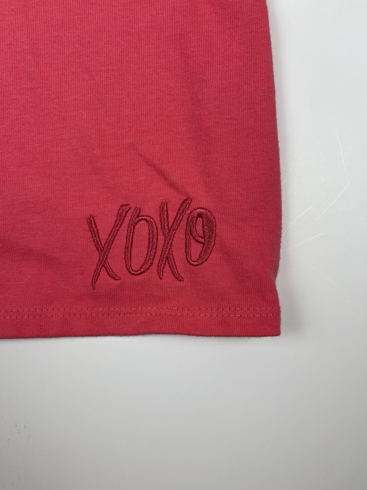 DISNEY MICKEY & MINNIE “XOXO” EMBROIDERED T-SHIRT WOMEN’S SIZE XXL – AUTHENTIC