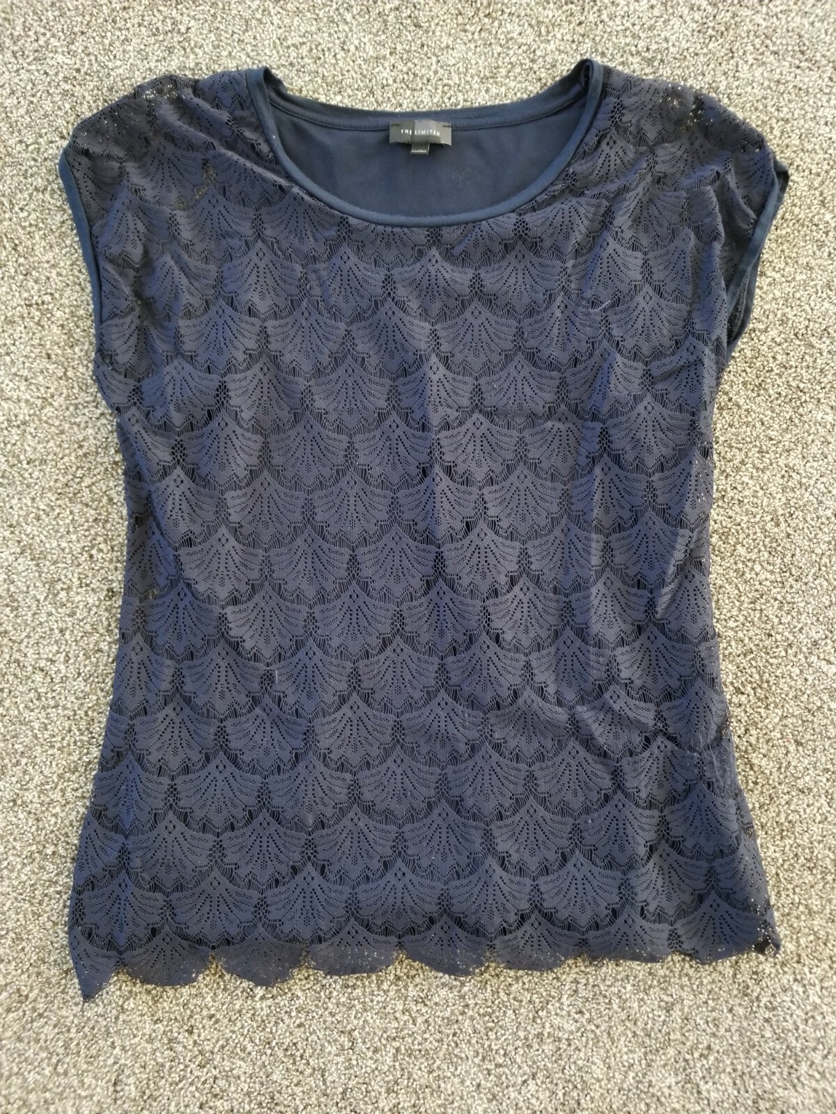 The Limited Womens Cap Sleeve Scalloped Lace Navy Blue Blouse/Top Size Medium