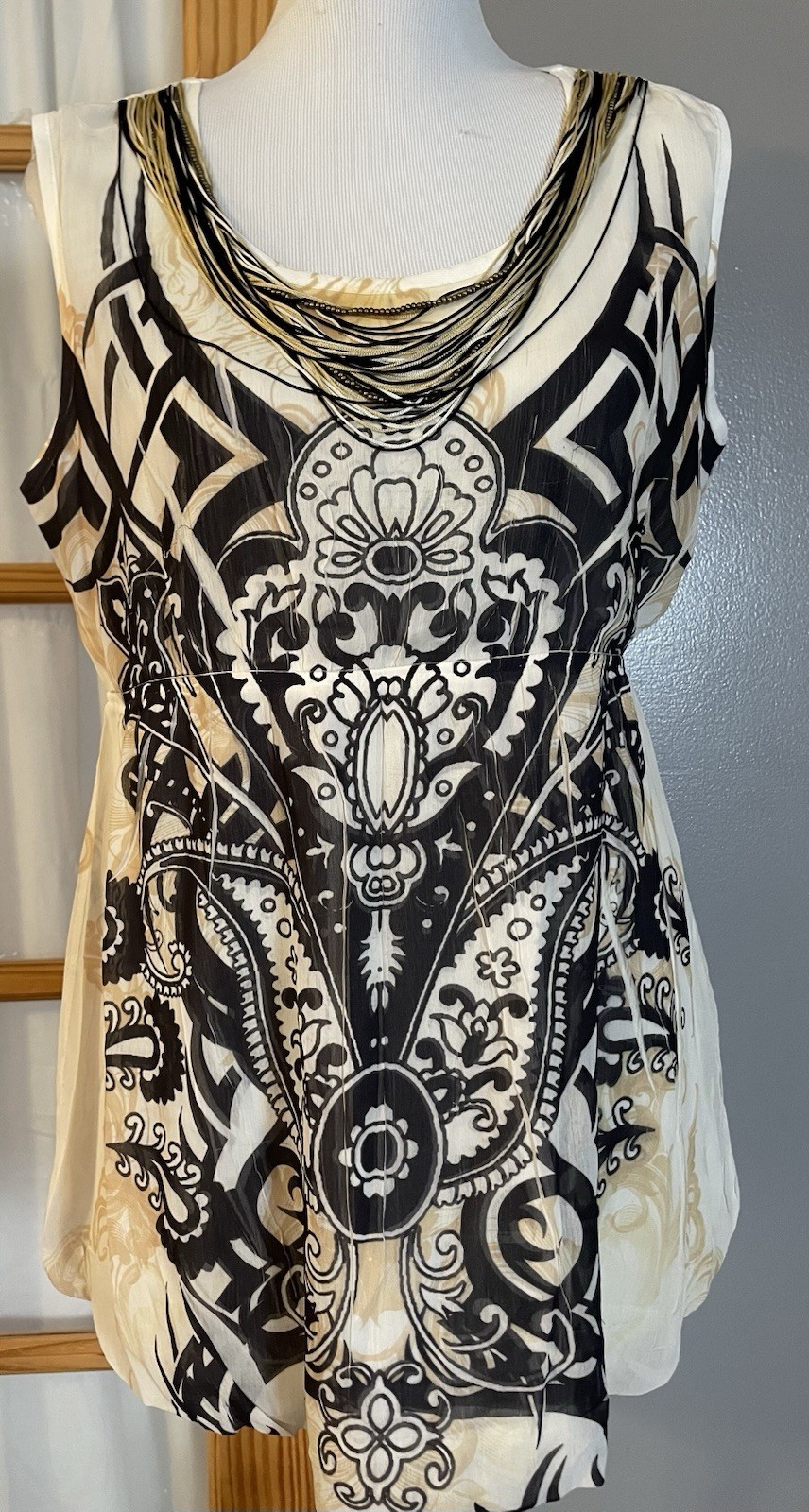 Paisley Chiffon Blouse Sz L Beige Black Multistrand Necklace Boho Modern Classic