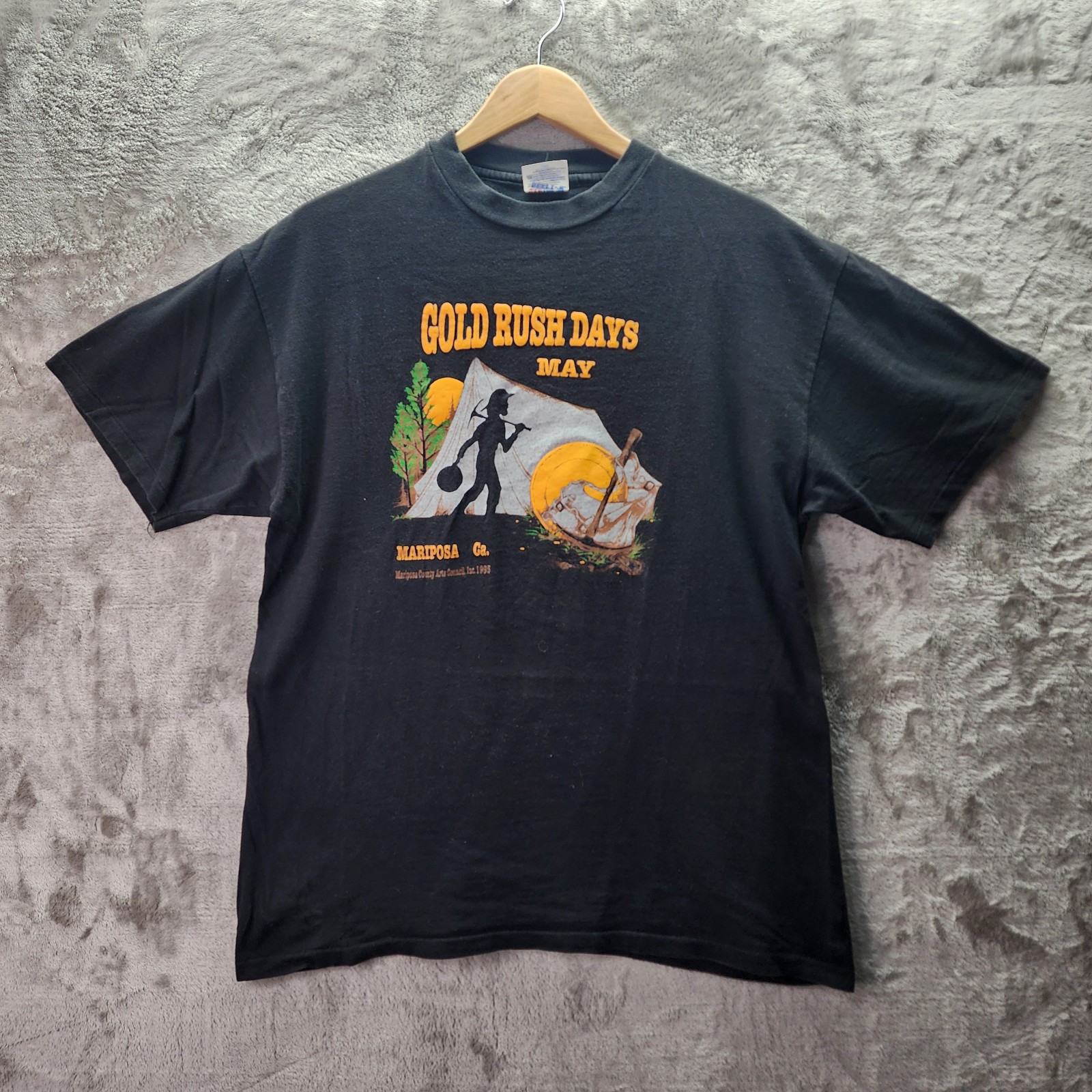 Vintage 1998 Gold Rush Days Mariposa CA Graphic T Shirt Hanes Beefy-T Large